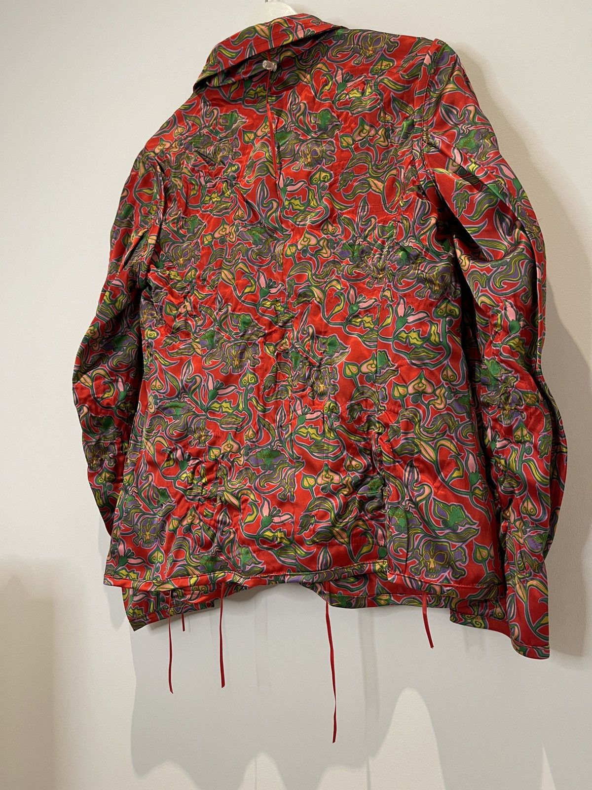 Undercover Undercover FW01 “DAVF” Red Skull-Floral Jacket w Drawstrings Size S / US 4 / IT 40 - 19 Thumbnail