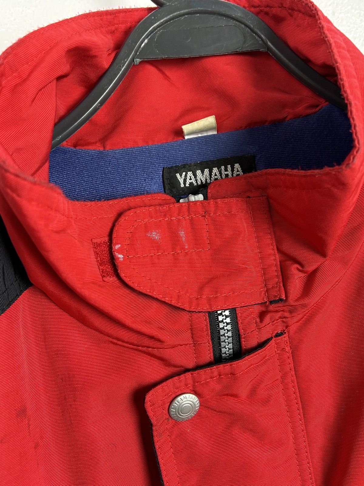 Vintage 80s Vintage Team Yamaha Sports Zippered Racing Jacket In Red Size US L / EU 52-54 / 3 - 7 Thumbnail