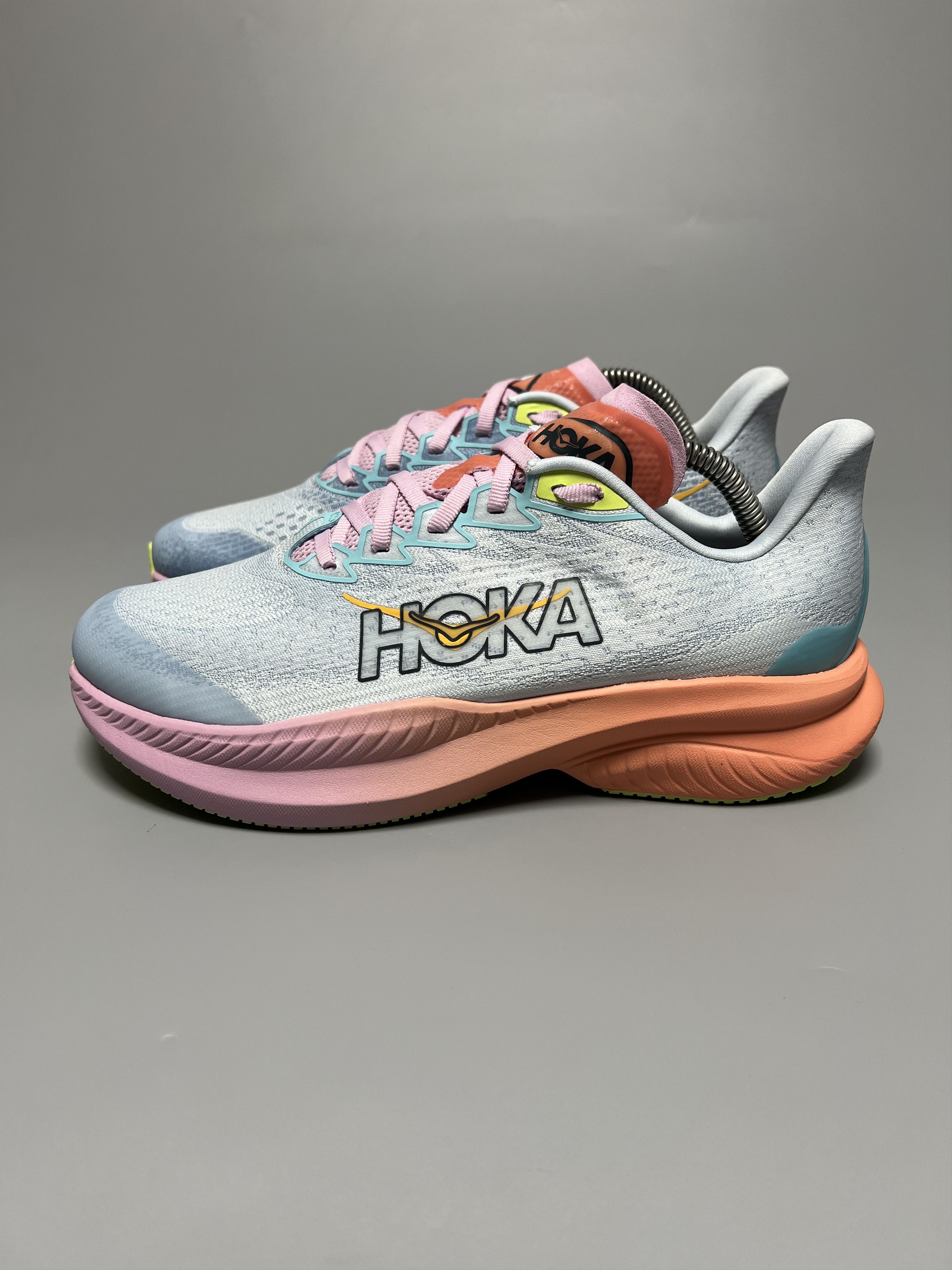 Hoka Hoka One One Mach 6 Women's Running Shoes 1147810-ISK Size US 8.5 / IT 38.5 - 2 Thumbnail