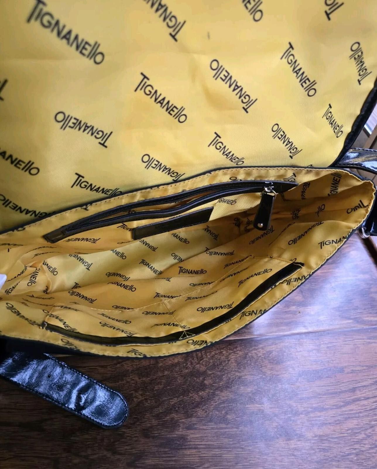 Other Tignanello Messenger Shoulder Bag Black Yellow Interior Lap Size ONE SIZE - 7 Thumbnail