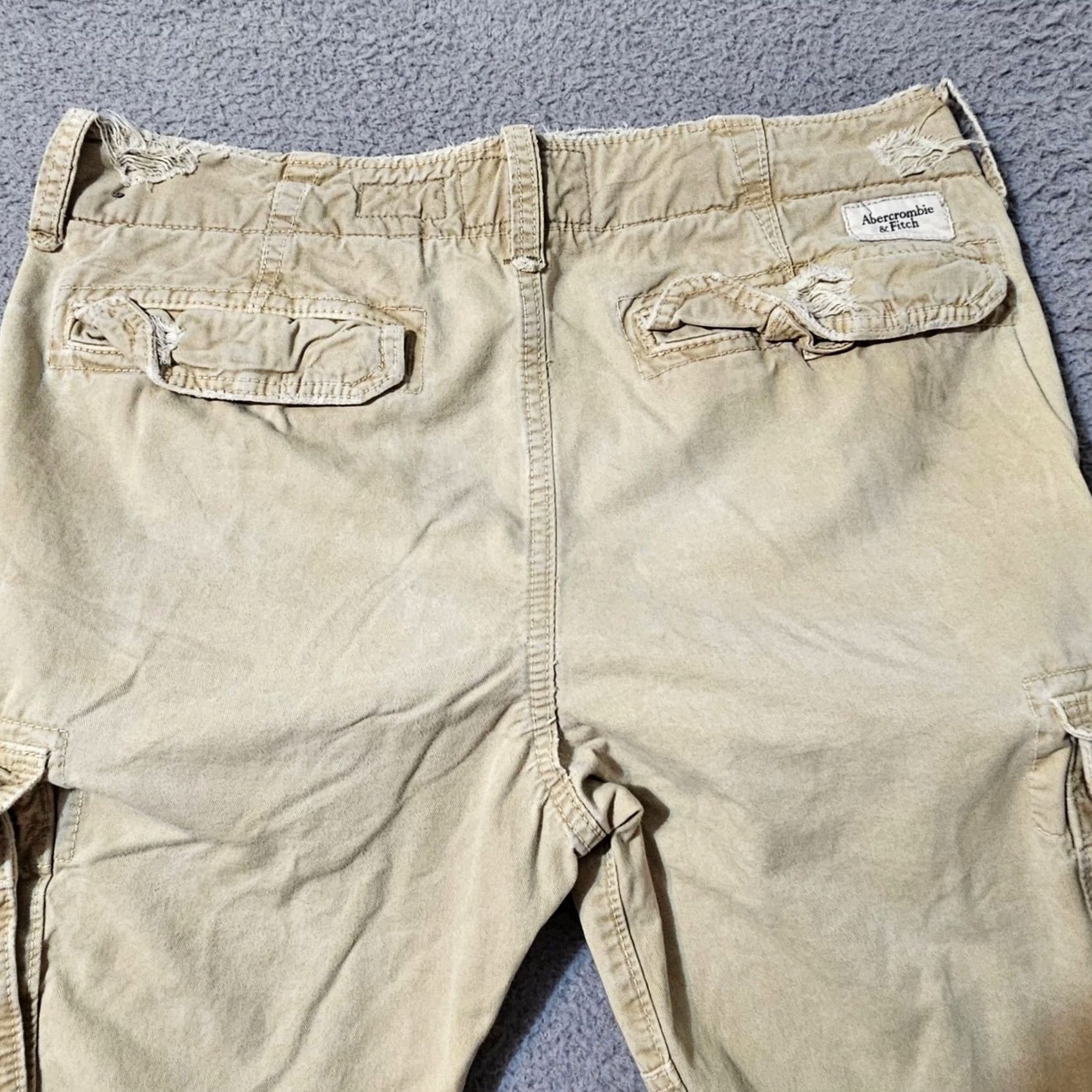 Abercrombie & Fitch Abercrombie & Fitch Cargo Pants Men's Size 32 x 34 Khaki Tan Distressed Cotton Size US 32 / EU 48 - 3 Thumbnail