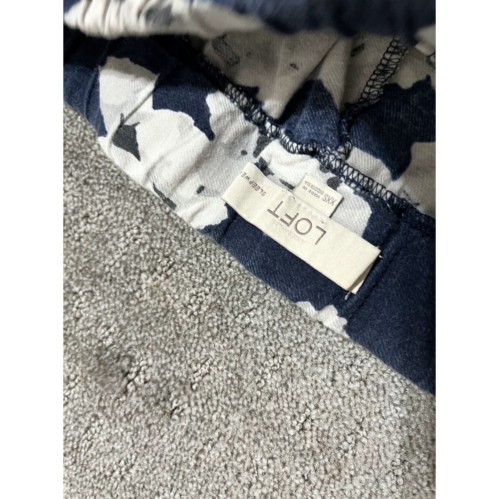 Loft LOFT Women’s Blue Floral Elastic Waist Pants Size 2XS Regular Adult Pants Casual N/A Women Size 24" / US 00 / IT 34 - 5 Thumbnail