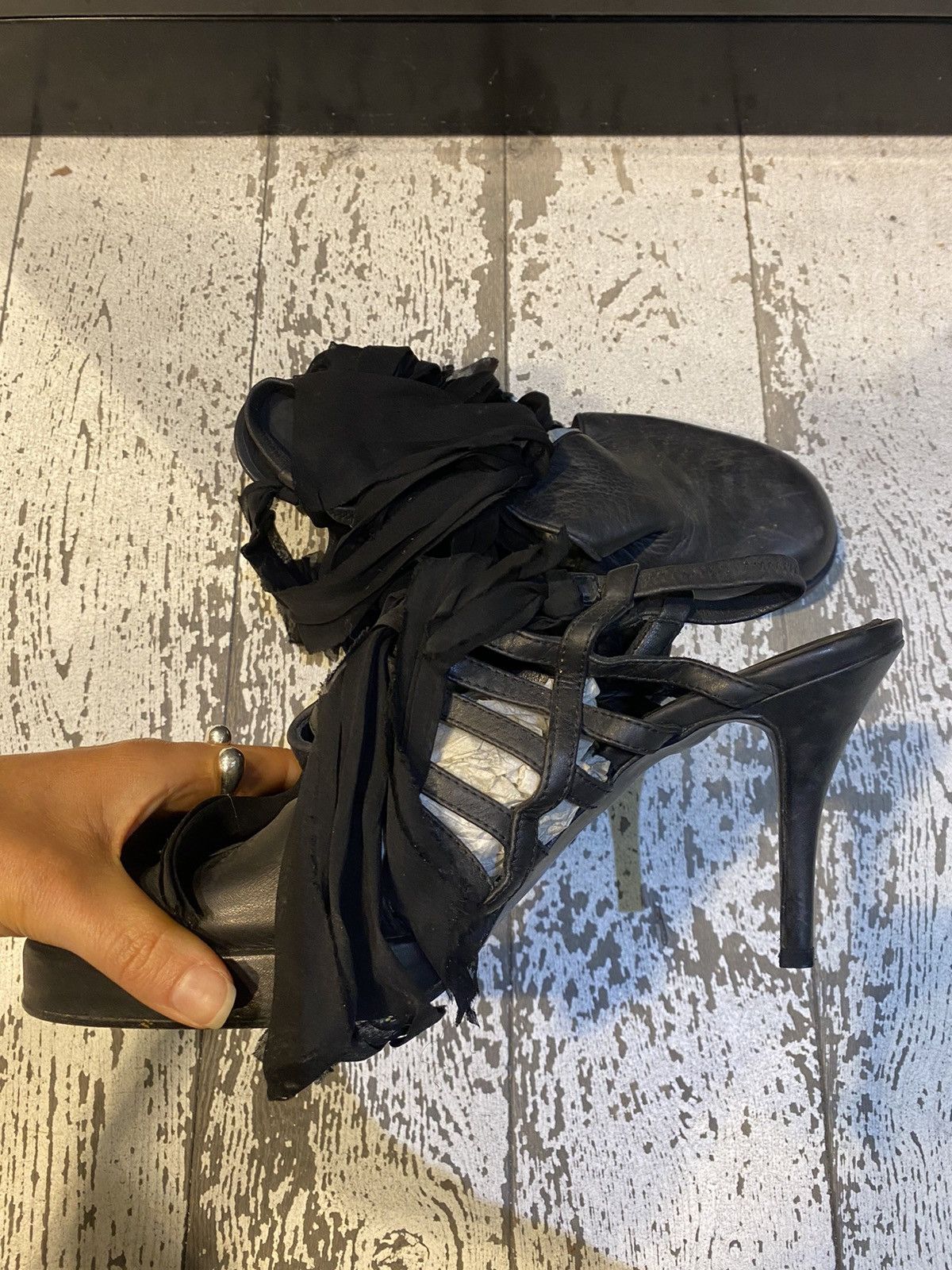 Rick Owens Rick Owens WISHBONE SS07 Black Leather Ribbon Heels Size US 10 / IT 40 - 1 Thumbnail