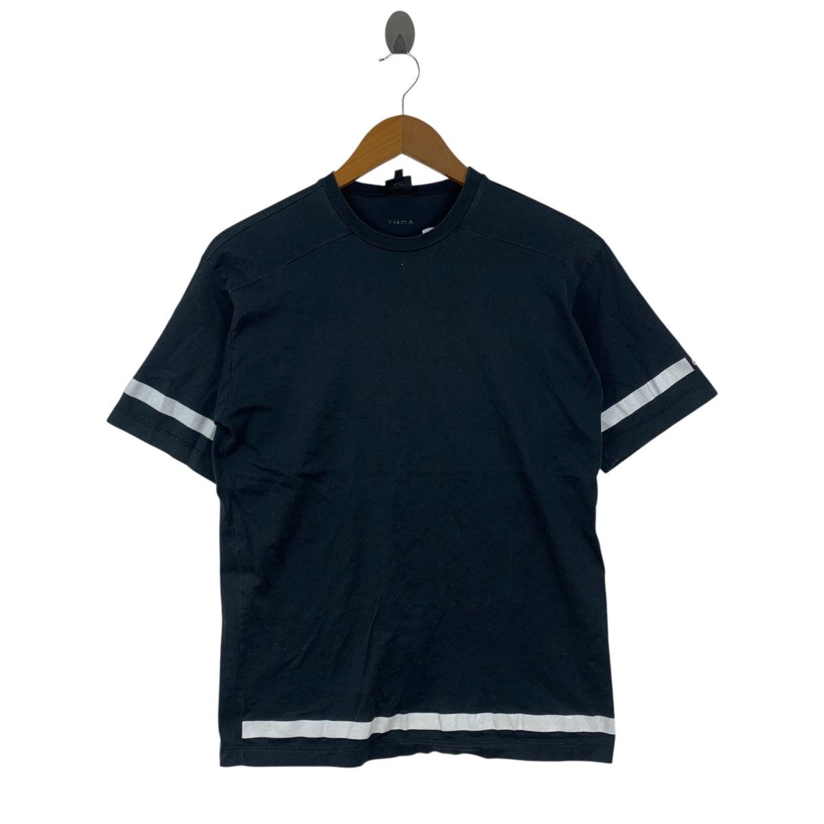 Vintage EXTE ACHT Italian Brand Stripe Plain Short Sleeve Tshirt Size US S / EU 44-46 / 1 - 1 Thumbnail