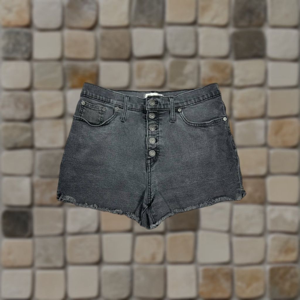 Madewell Madewell Shorts Womens 30 Gray Denim Button Fly Cut-Off Size 30" / US 8 / IT 44 - 1 Thumbnail