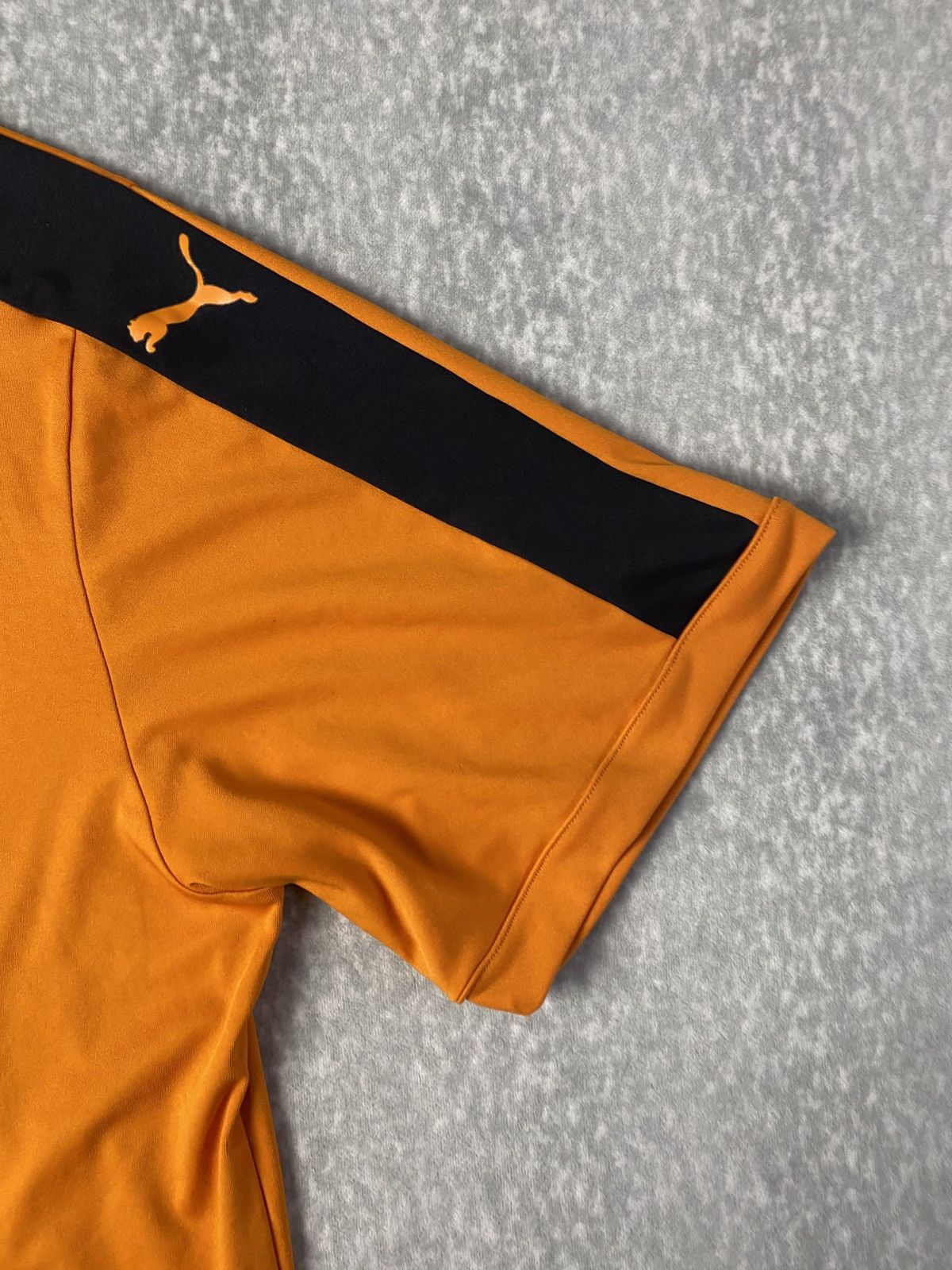 Puma Puma Wolverhampton Wanderers FC 2015/16 Home Shirt Jersey Size US XXL / EU 58 / 5 - 2 Thumbnail