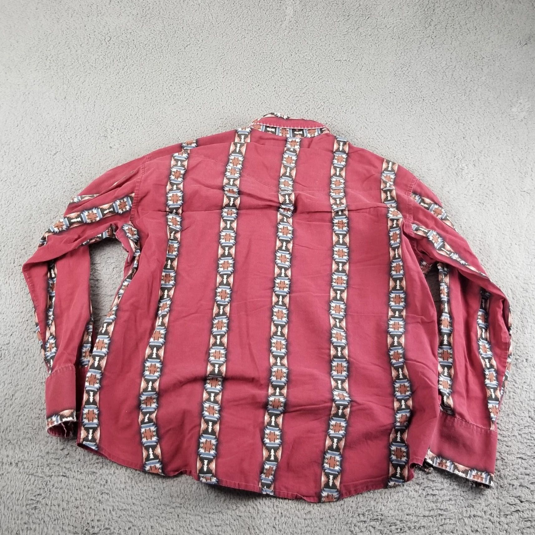 Wrangler Vintage Wrangler Western Shirt Men XL Aztec Brush Popper Pearl Snap Red Distress Geometric Pattern Canvas Cotton Heavyweight Size US XL / EU 56 / 4 - 6 Thumbnail