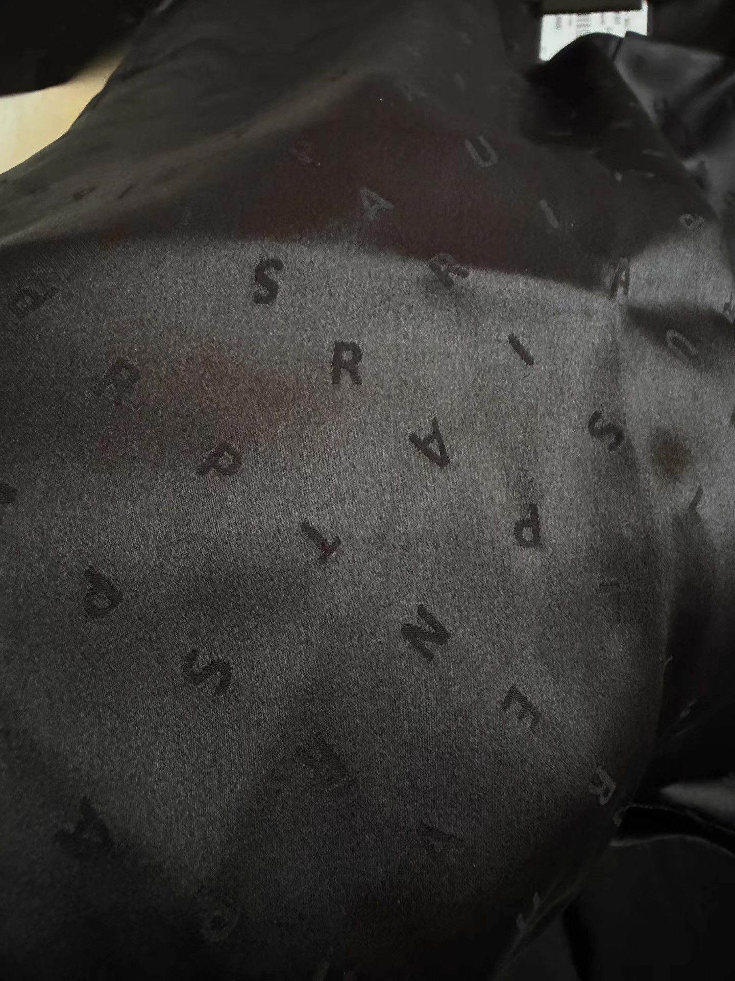 Saint Laurent Paris Saint Laurent Silk Printed Short-Sleeve Shirt Ｑ23 Size US L / EU 52-54 / 3 - 3 Thumbnail