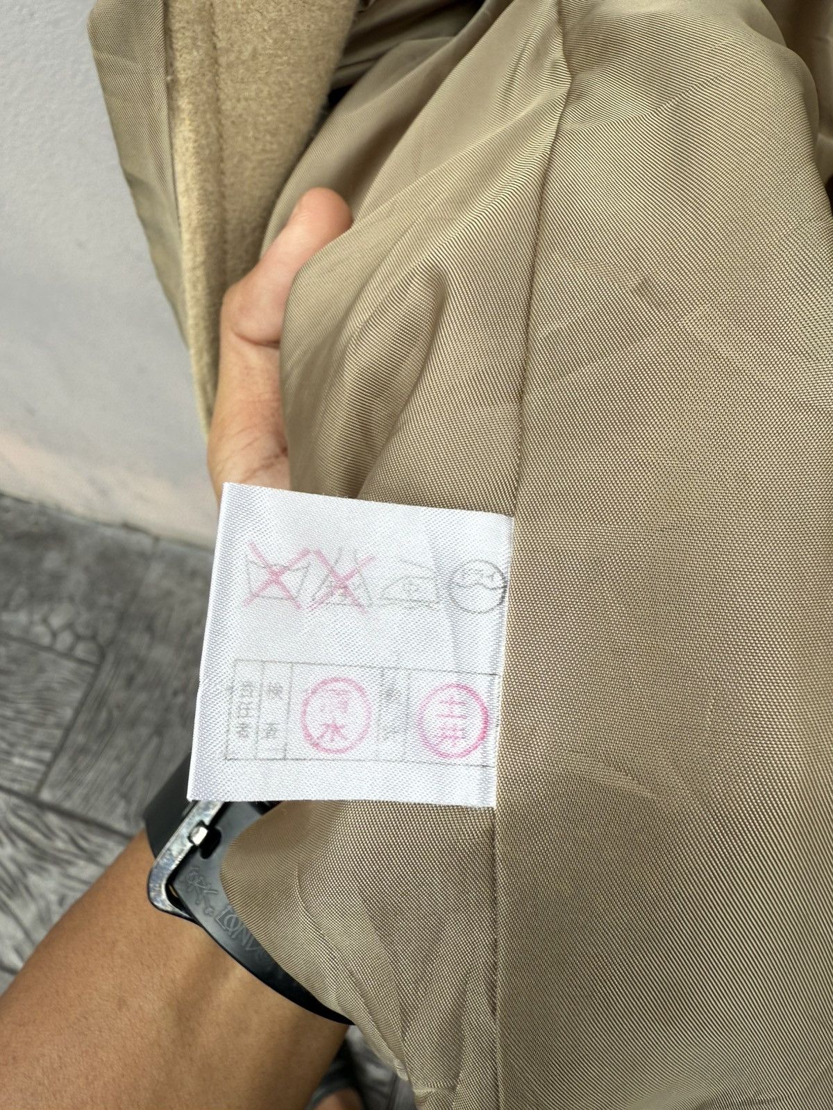 Burberry BURBERRY LONDON Iconic Beige Checkered Robe / Luxury Size 40 - 9 Thumbnail