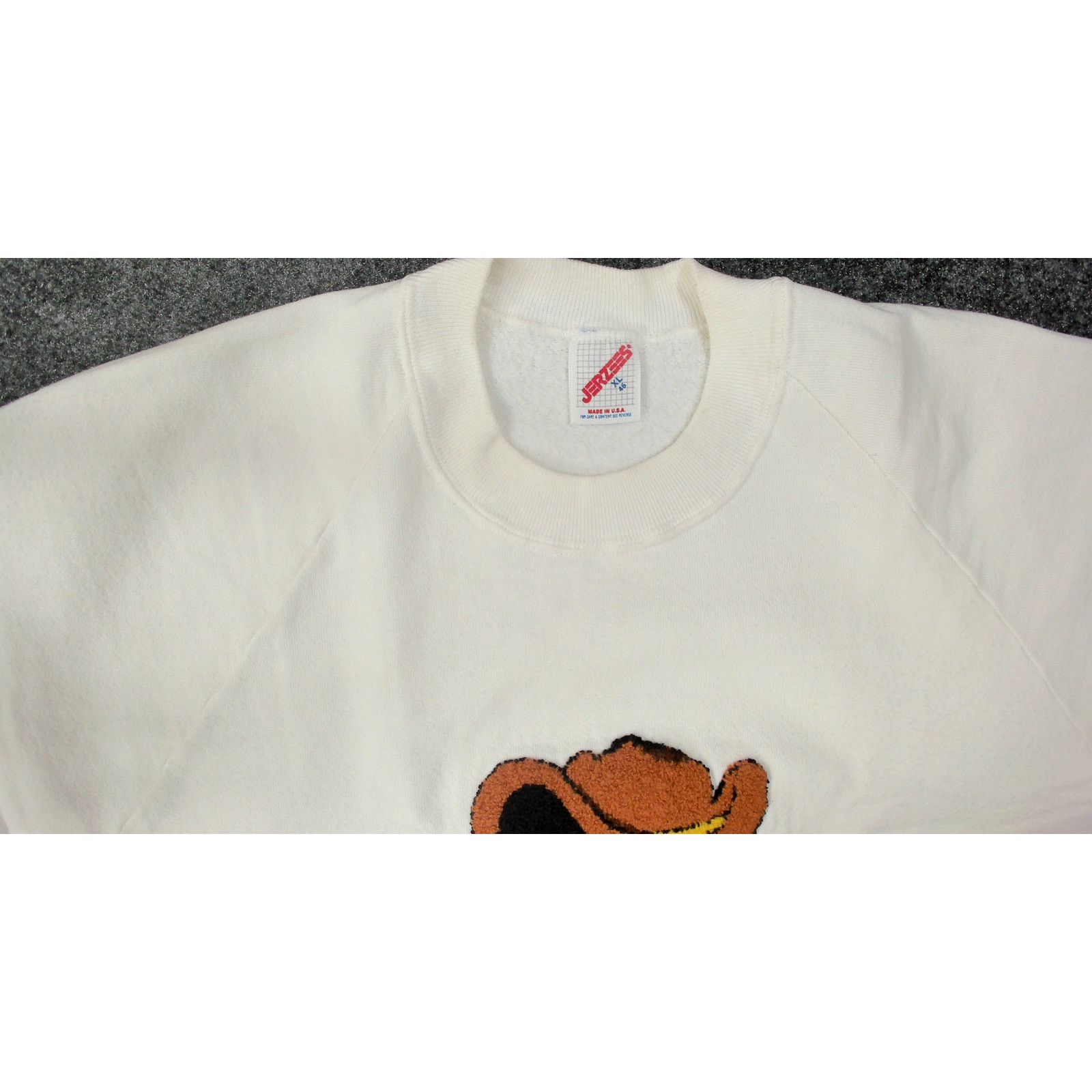 Jerzees VTG Jerzees Custom Cutoff Cowboy Panda Chenille Sweatshirt Size US L / EU 52-54 / 3 - 10 Thumbnail