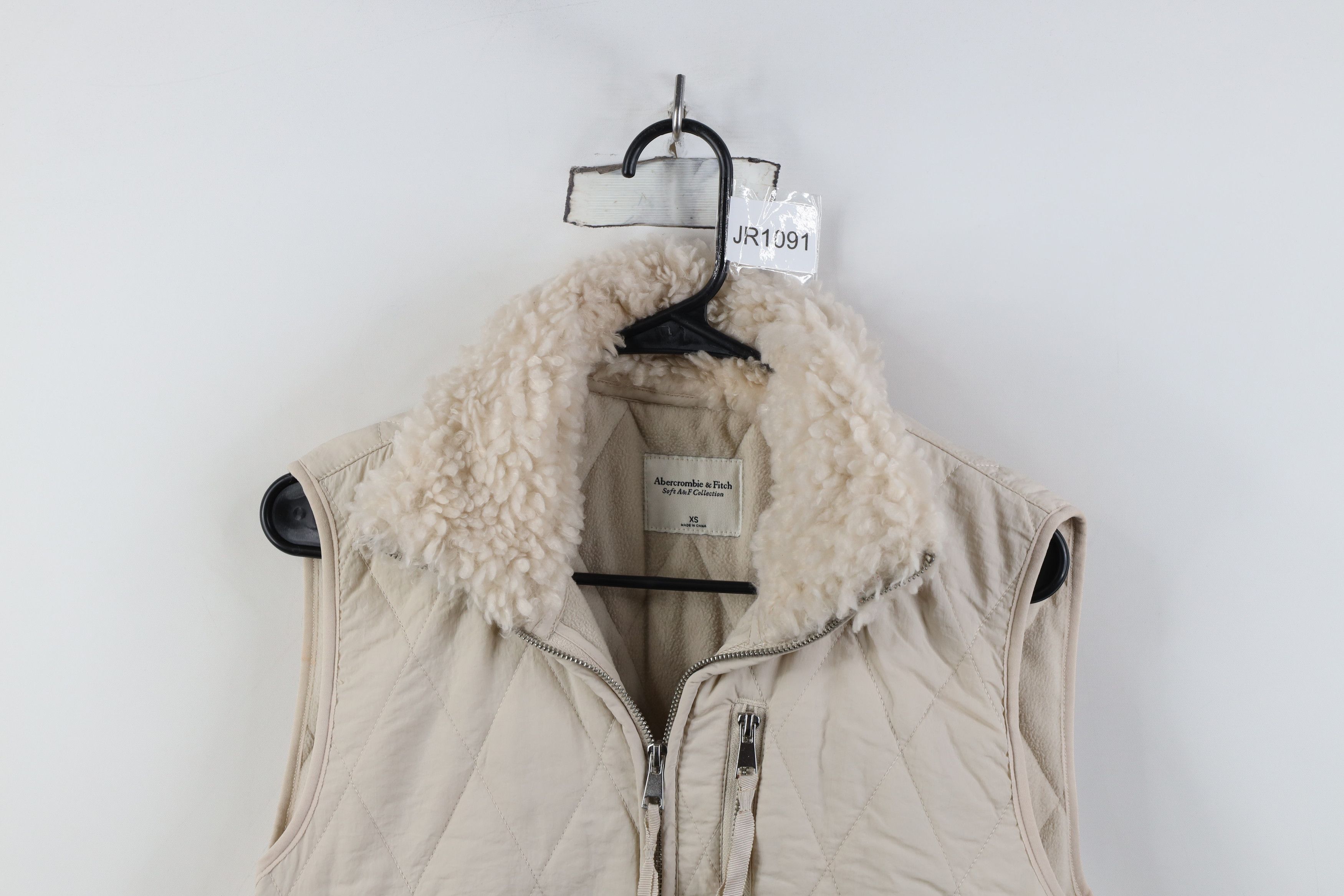 Abercrombie & Fitch Vintage Y2K Abercrombie & Fitch Deep Pile Fleece Vest Jacket Size XS / US 0-2 / IT 36-38 - 2 Thumbnail