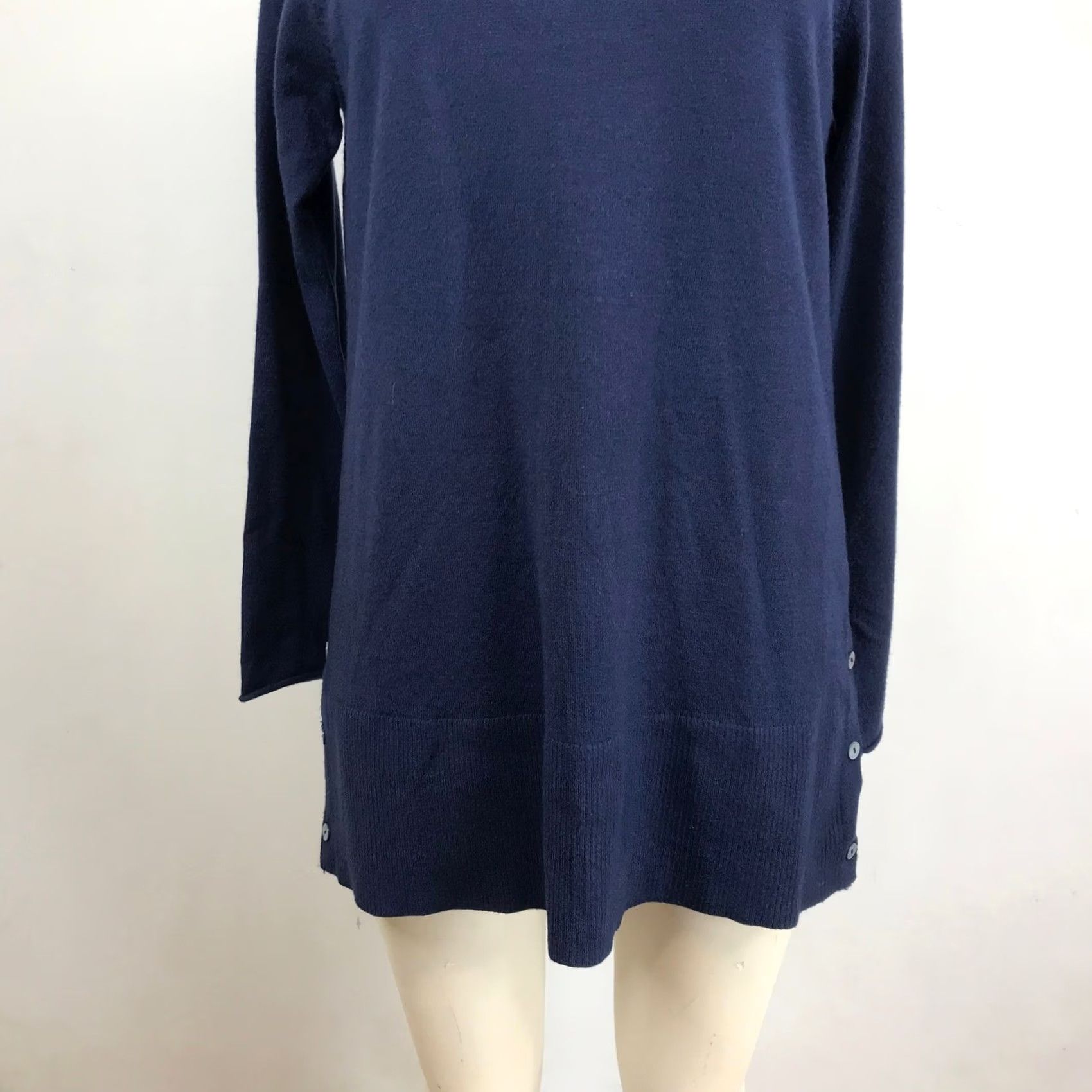 Soft Surroundings Soft Surroundings Sweater Womens XS Navy Blue Knit Tunic Scoop Neck Side Button Size XS / US 0-2 / IT 36-38 - 3 Thumbnail