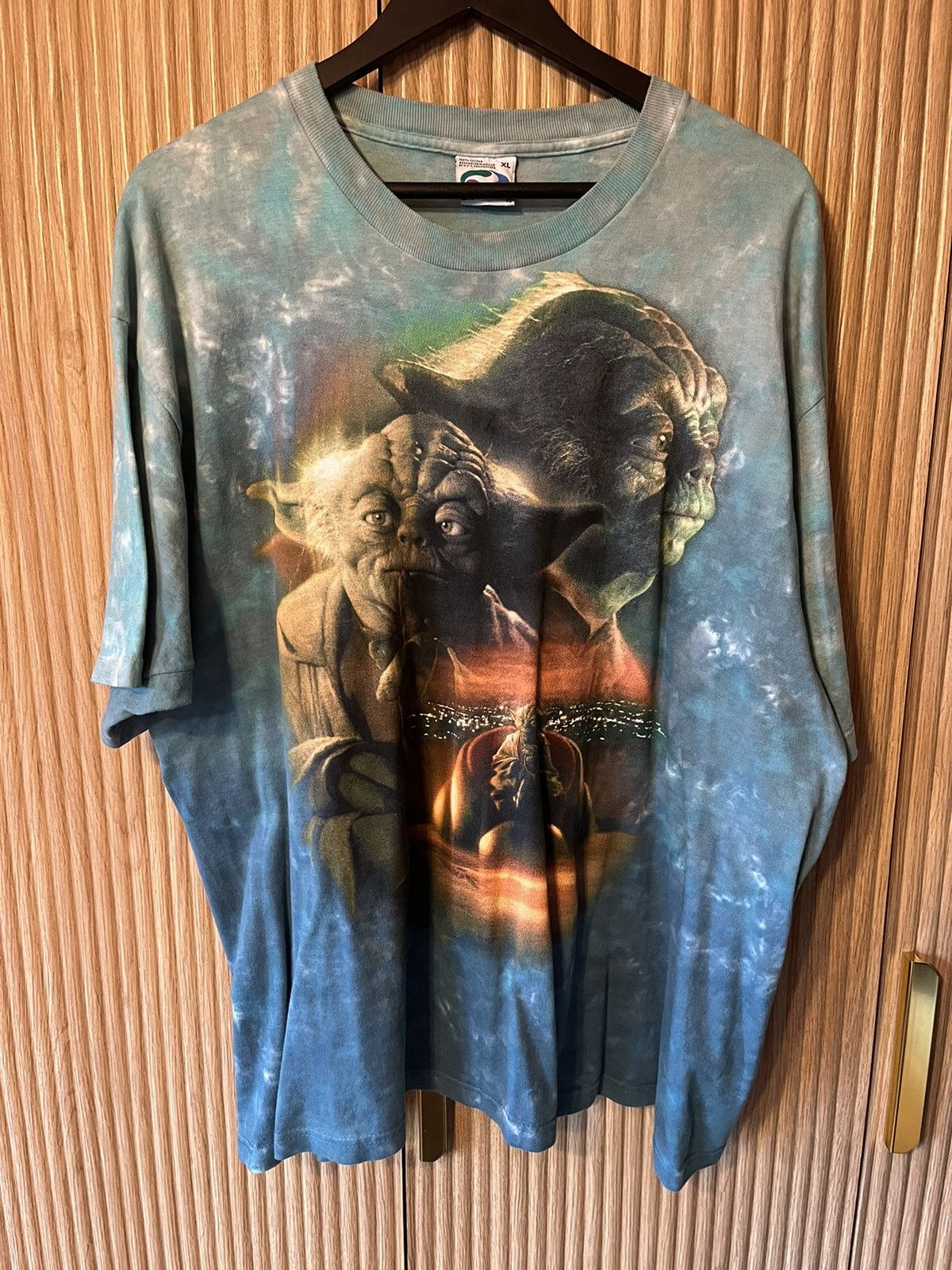 Vintage Vintage Star Wars Disney World Phantom Menace Yoda T-Shirt