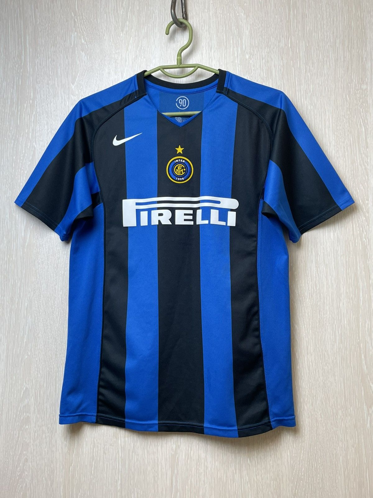 Nike Inter Milan Vintage Nike Jersey 18-20Years Size US S / EU 44-46 / 1 - 1 Thumbnail