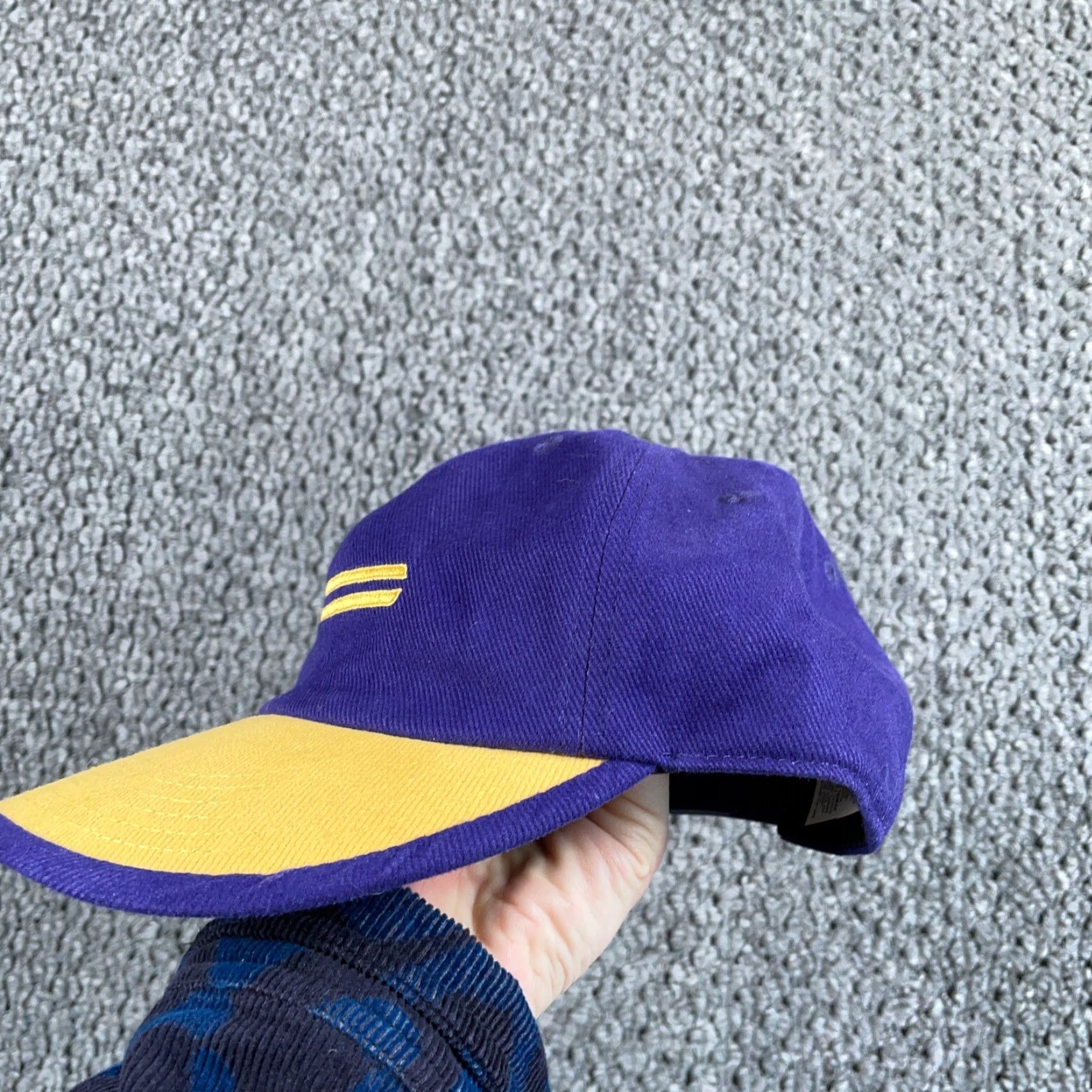 Nike VINTAGE Nike Embroidered Swoosh Snapback Hat Adult One Size Purple Yellow 90s White Tag Mens Snapback Hat Retro 90s Nike Embroidered Swoosh Hat Size ONE SIZE - 3 Thumbnail
