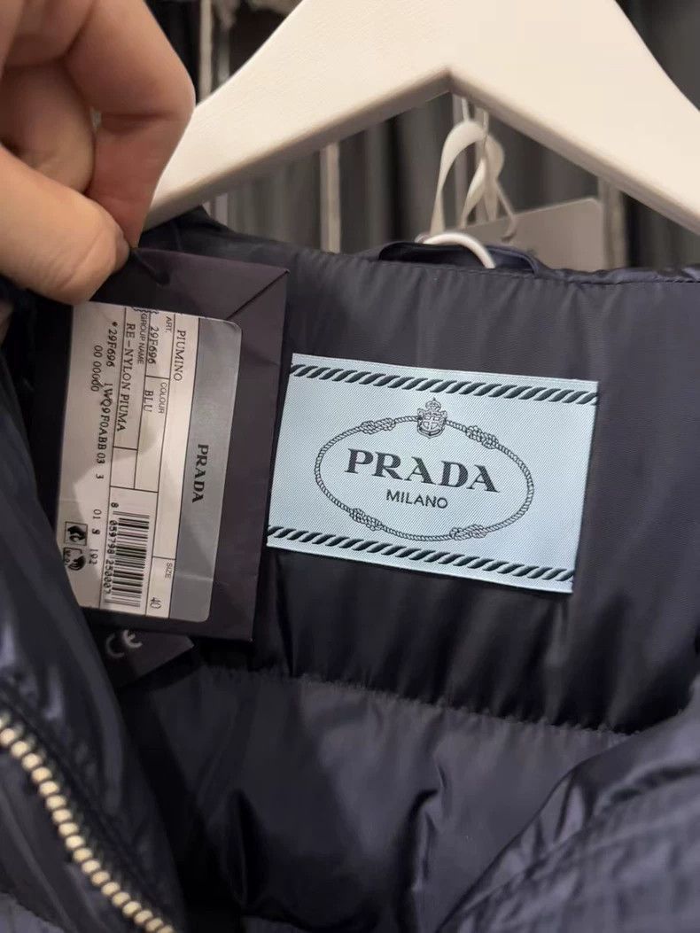 Prada Prada Hooded Down Jacket in Dark Blue -2505 Size US M / EU 48-50 / 2 - 7 Thumbnail