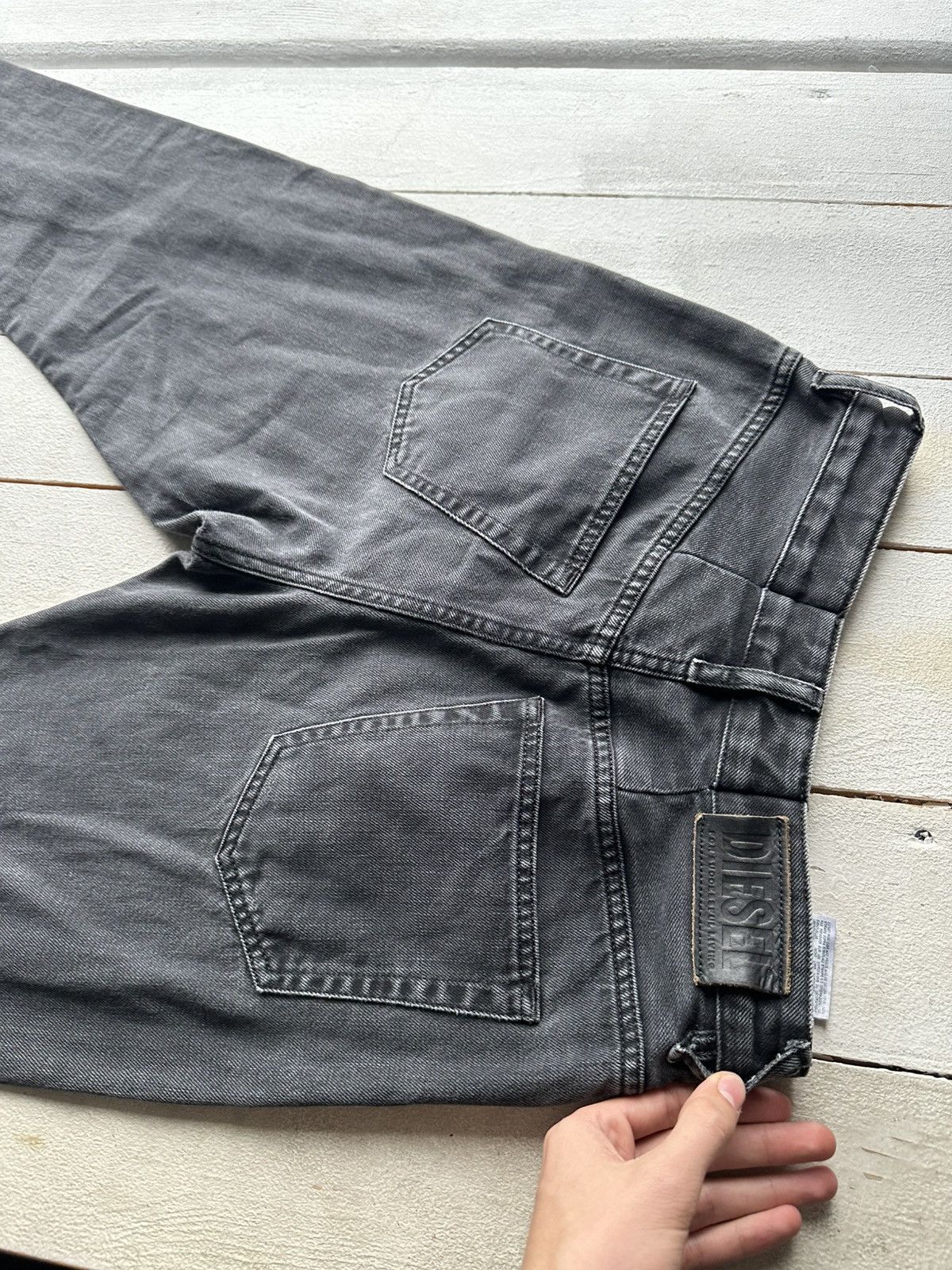 Diesel 🚨Gothic Diesel Regular Slim relax Flared Jeans Womens Size 26" / US 2 / IT 38 - 11 Thumbnail