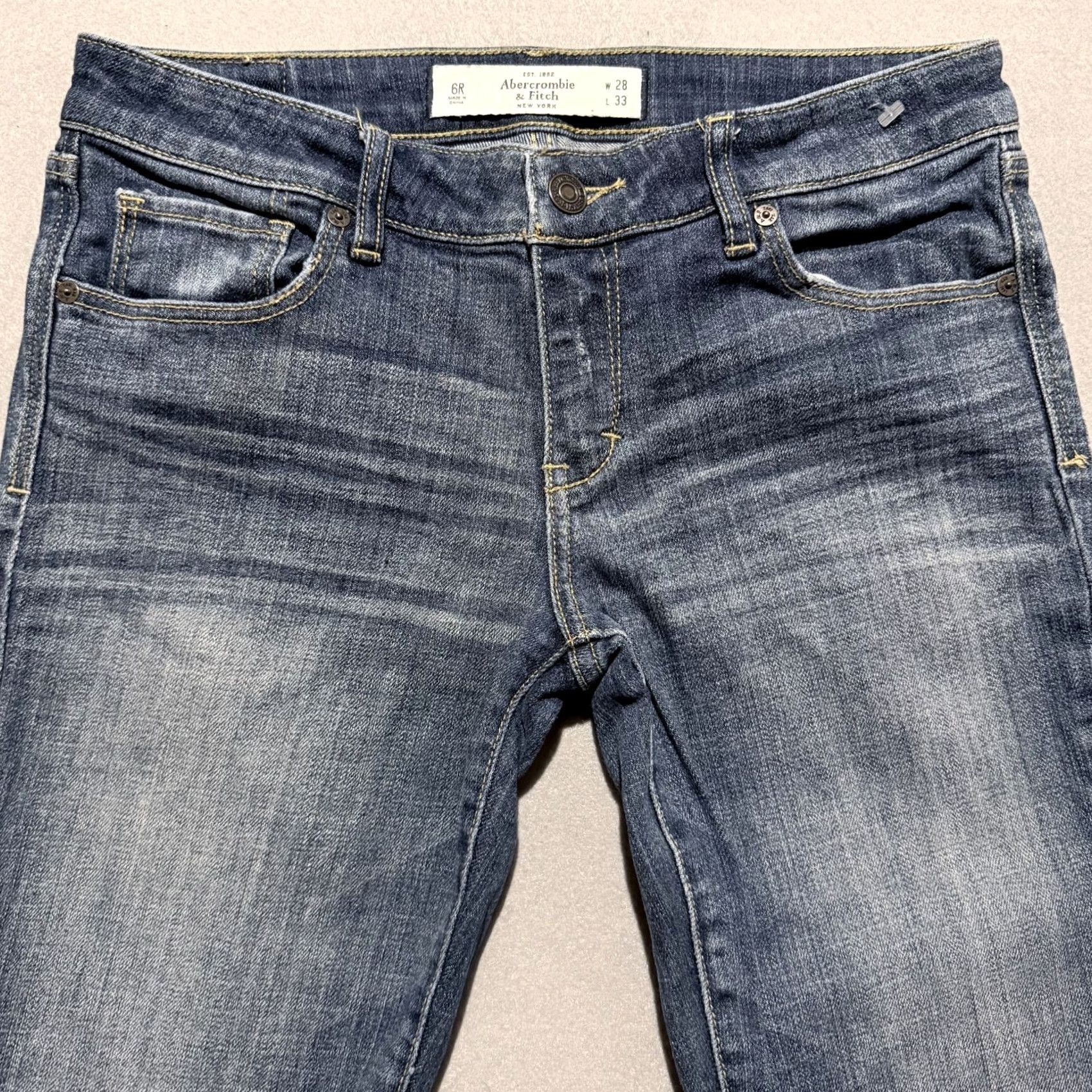Abercrombie & Fitch Abercrombie & Fitch Jeans Women's Blue Low Rise Bootcut Flared 6 Pockets Denim 5-Pocket Design W28 XS? Size 28" / US 6 / IT 42 - 3 Thumbnail