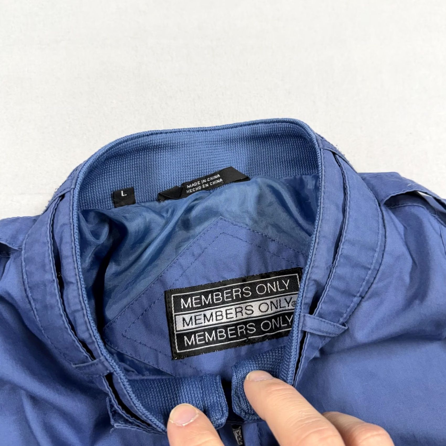 Members Only Members Only Jacket Mens L Blue Bomber Full Zip Lined Pockets Epaulet Stand-Up Collar Vintage? No Size US L / EU 52-54 / 3 - 4 Thumbnail
