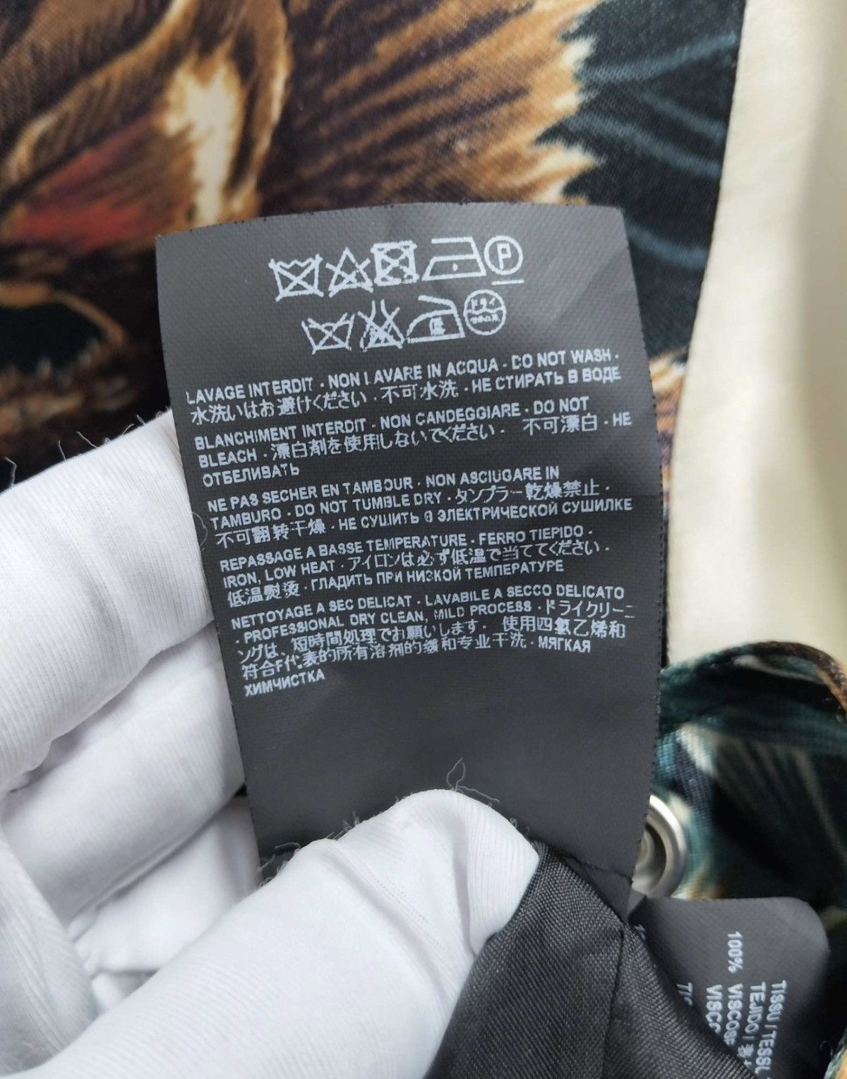 Saint Laurent Paris Saint Laurent SS16 Tiger & Eagle Jacket SZ.44 Size US S / EU 44-46 / 1 - 11 Thumbnail