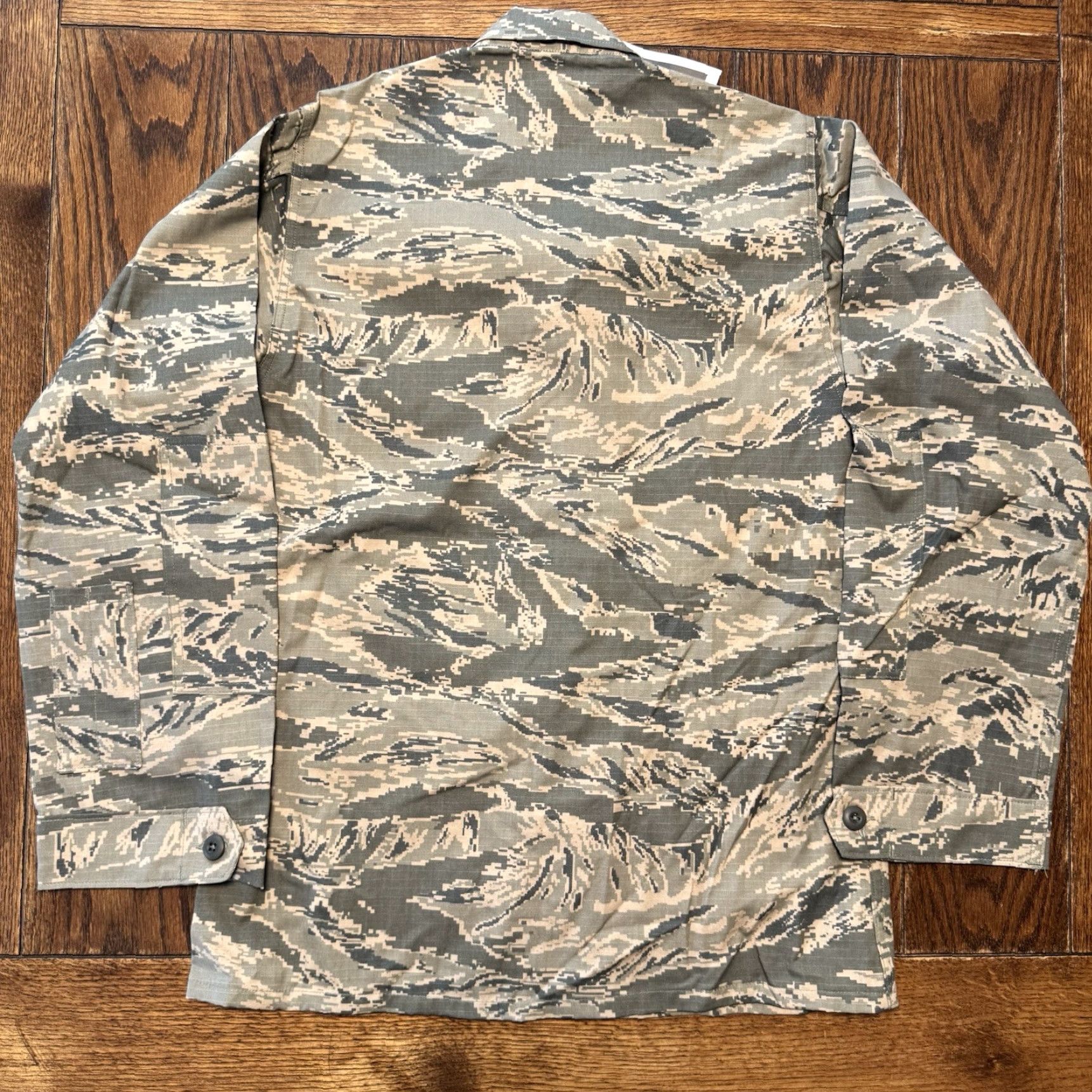 Vintage Lion Military ABU1000 Jacket 38 Long Men Button-Up Camouflage Military Theme 31" Long by 21" Across Chest Boys? Size US XXS / EU 40 - 5 Thumbnail