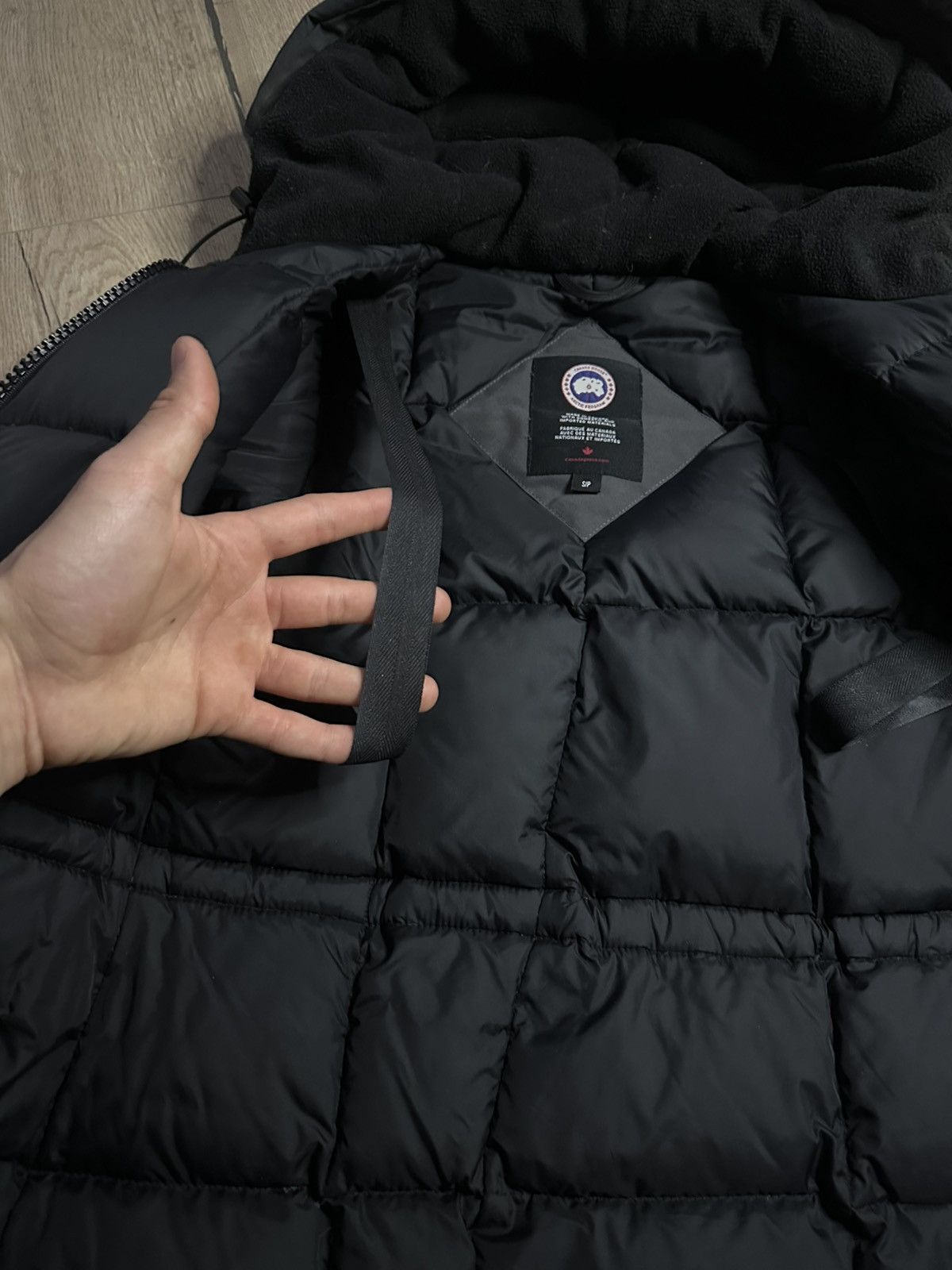 Canada Goose Canada Goose Down Jacket – Size S Size US S / EU 44-46 / 1 - 13 Thumbnail