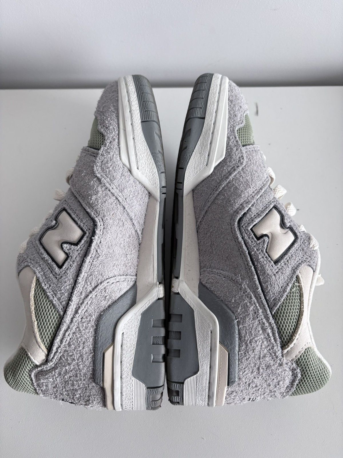 New Balance Sneakers New Balance 550 BBW550AR women's shoes size 38 Size US 8 / IT 38 - 7 Thumbnail