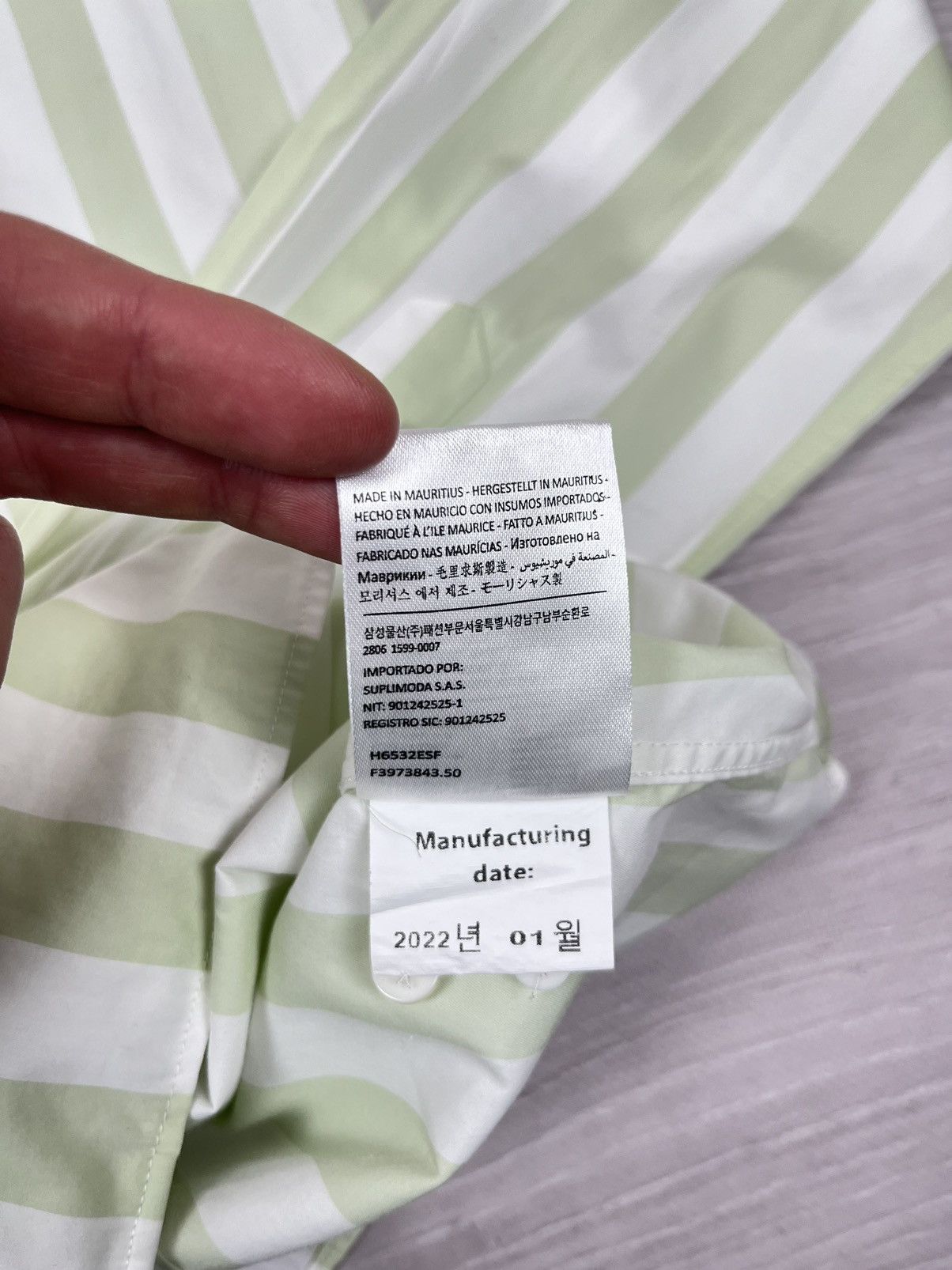 Suitsupply Suitsupply Cotton Lyocell Slim Striped Button Shirt Size US M / EU 48-50 / 2 - 10 Thumbnail