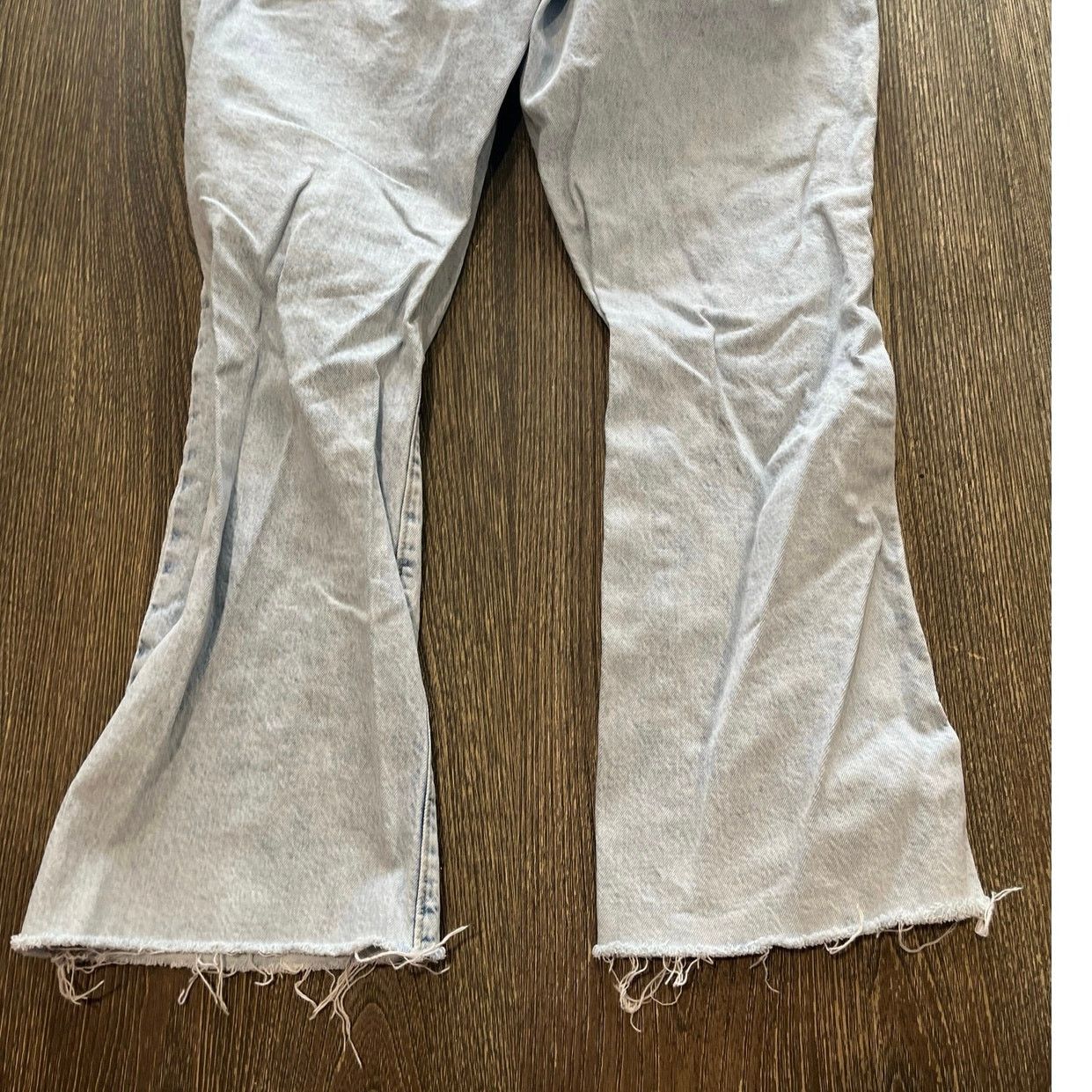 Loft LOFT High Waist Kick Crop Jeans Denim Raw Hem Blue Size 29/8 Size 30" / US 8 / IT 44 - 10 Thumbnail