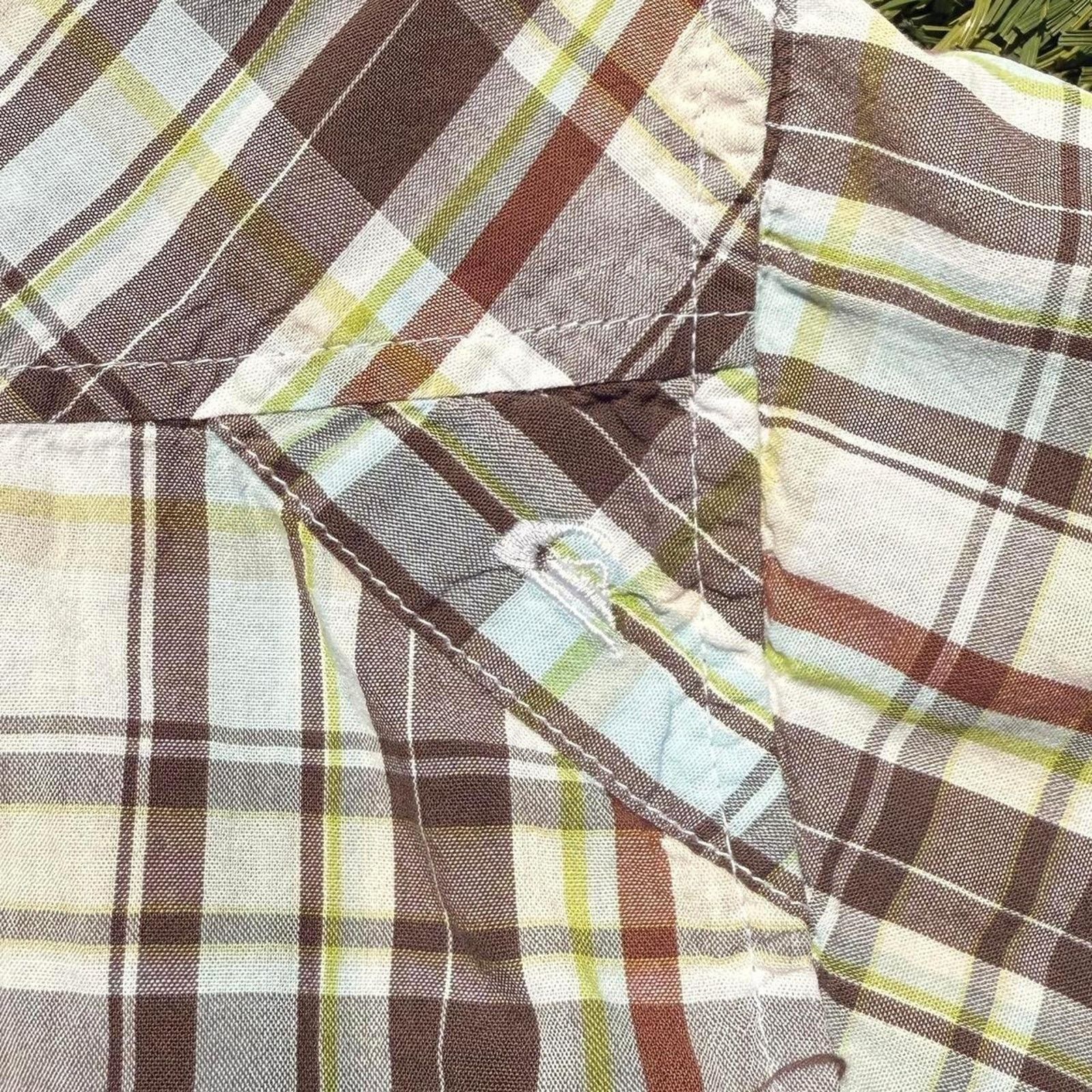 Quiksilver Quicksilver Vintage 00s Button Up Shirt Brown Tan Size L Size US L / EU 52-54 / 3 - 2 Thumbnail