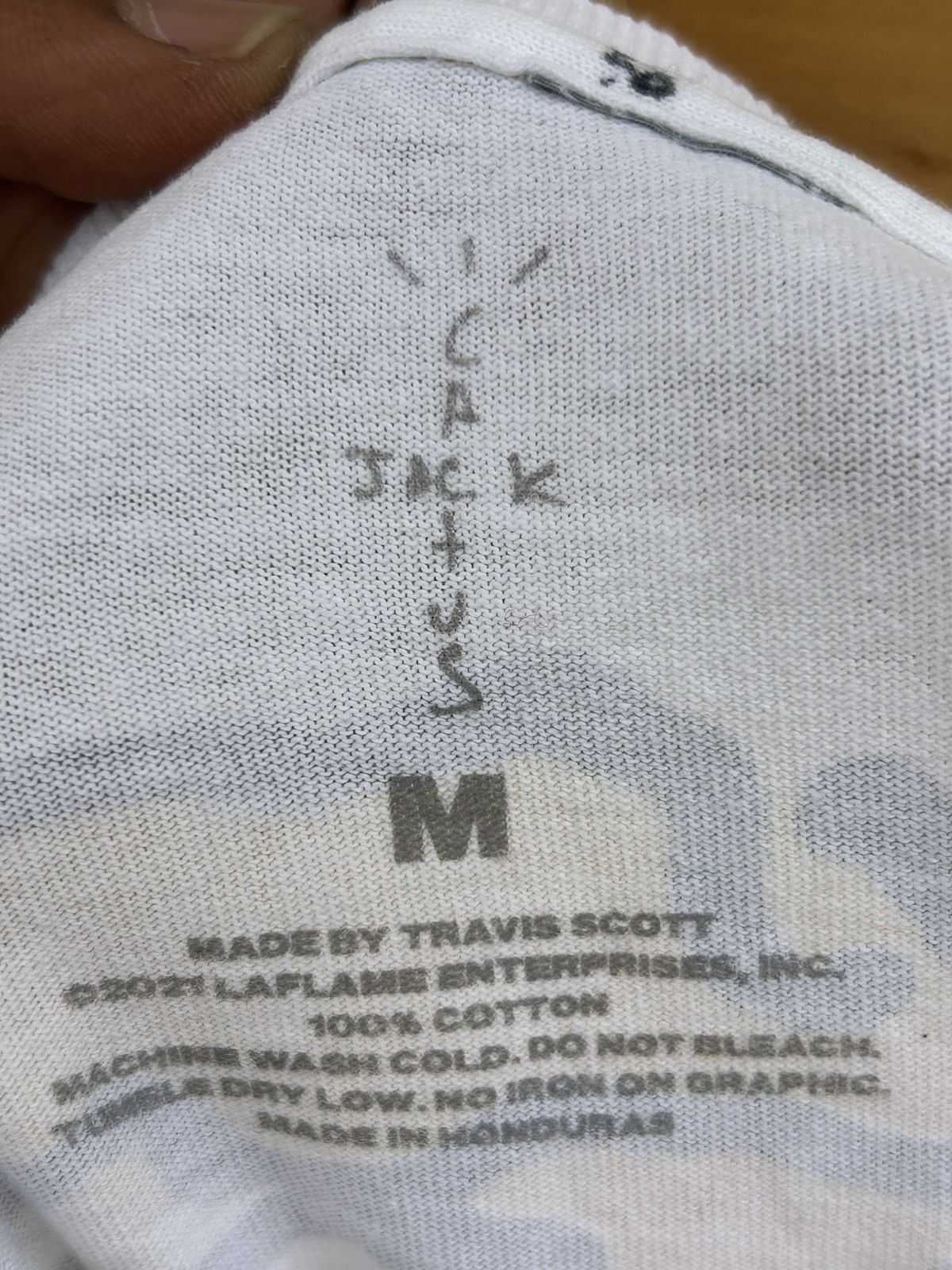 Fragment Design × Kaws × Travis Scott Cactus Jack Art White T Size US M / EU 48-50 / 2 - 3 Thumbnail