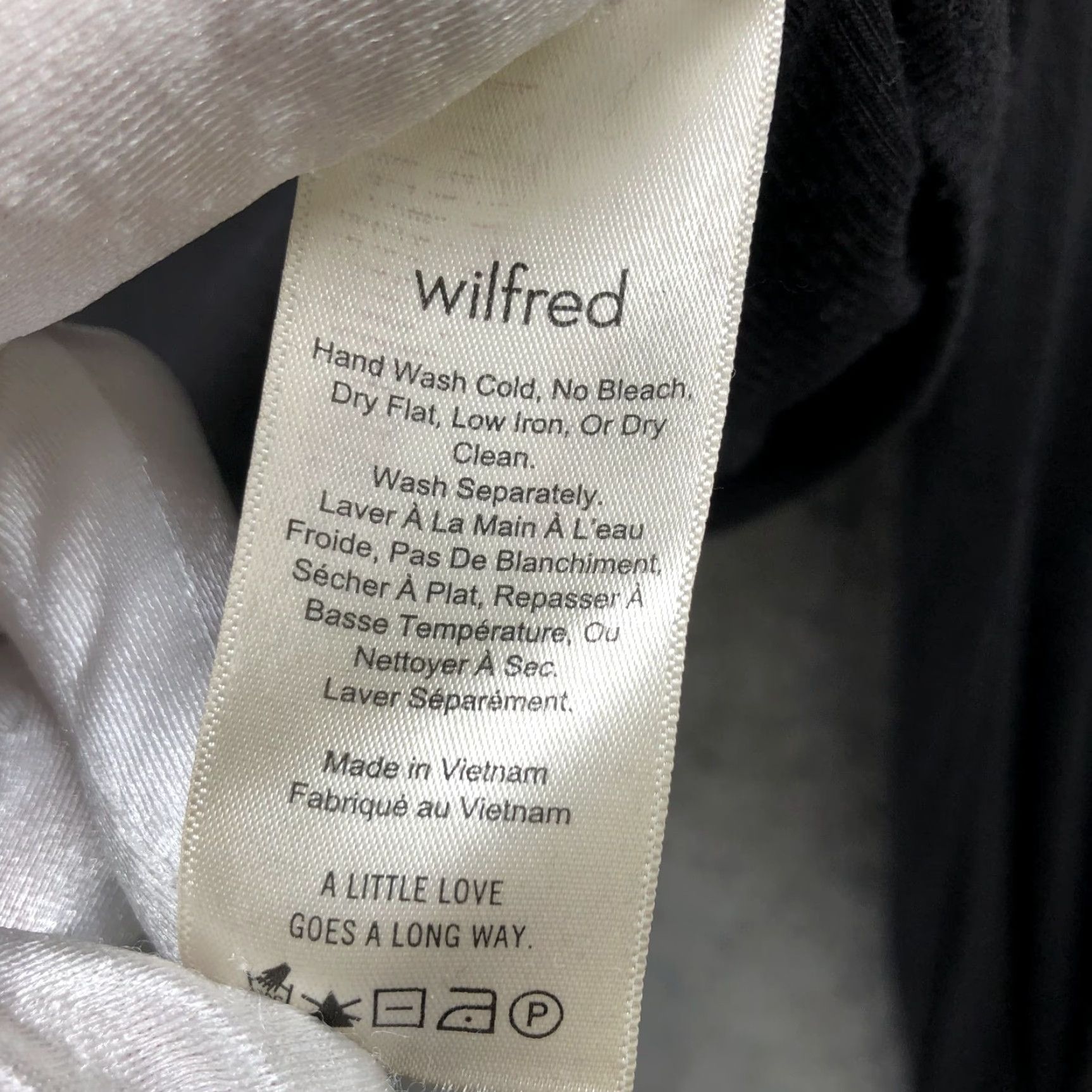 Vintage Wilfred Artizia Black Puff Sleeve Top Womens XS Mock Neck Crop Long Sleeve T-Shirt Cropped Lightweight Knit Casual Modern Size XS / US 0-2 / IT 36-38 - 6 Thumbnail