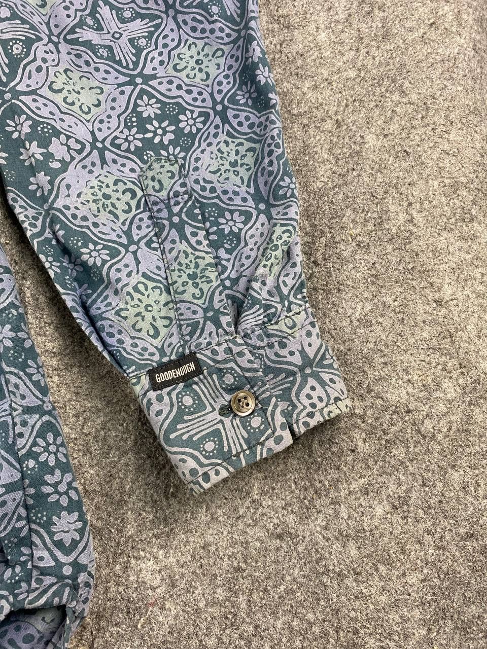 Other vintage goodenough paisley design shirt Size US XL / EU 56 / 4 - 4 Thumbnail