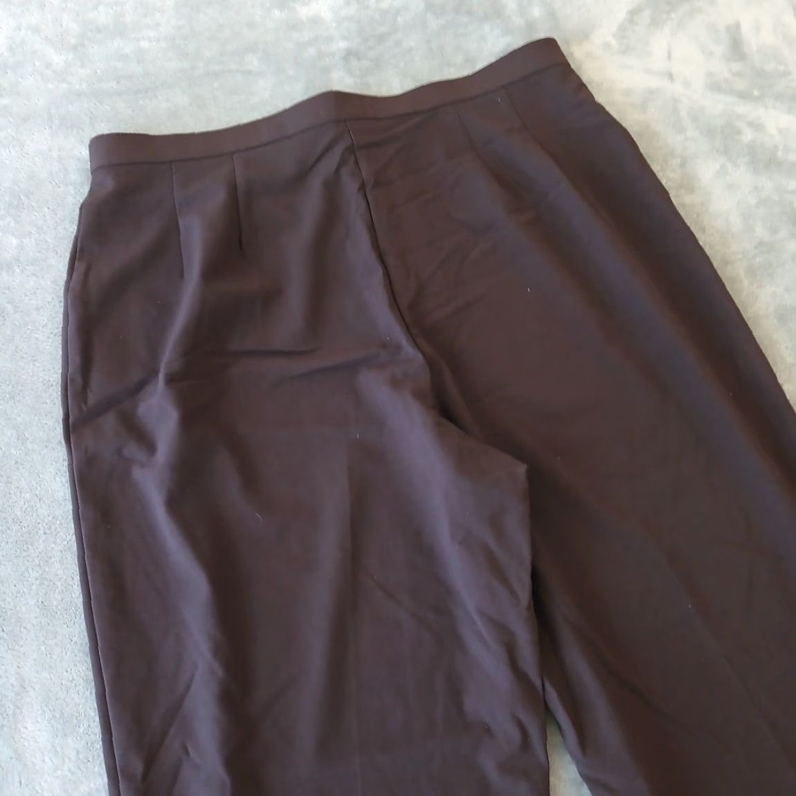 Vintage Briggs New York Dress Pants Womens Plus Size 18W Brown Pleated High Rise 36x31 Shirts? Size 40" / US 18 - 7 Thumbnail