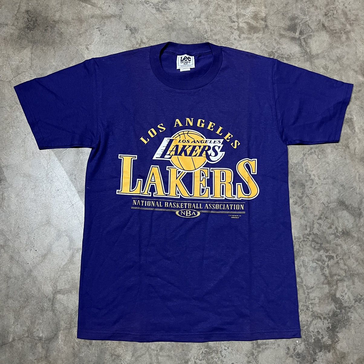 NBA × Vintage Vintage 2000’s NBA Los Angeles Lakers Lee Sport T-Shirt Size US M / EU 48-50 / 2 - 2 Thumbnail