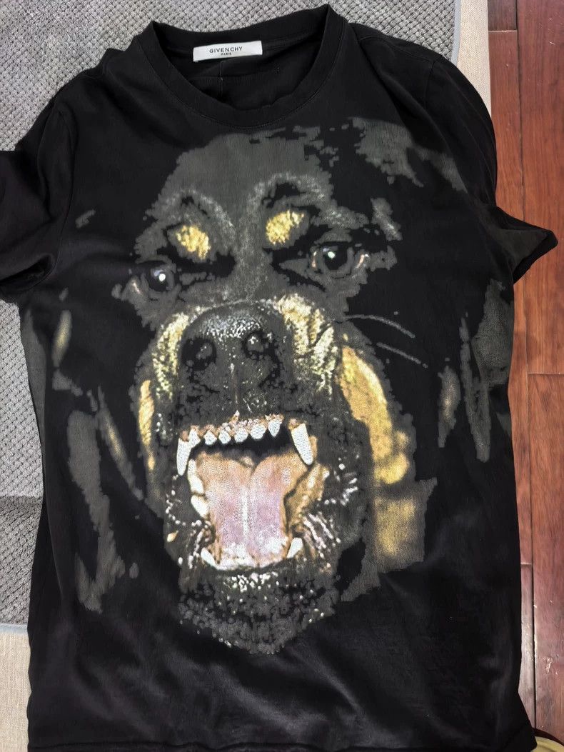 Givenchy Givenchy Dog head short-sleeved T-shirt, one piece in size Size US M / EU 48-50 / 2 - 1 Thumbnail