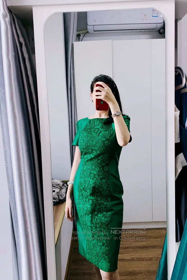 Valentino Valentino Lace dress Size S / US 4 / IT 40 - 1 Thumbnail
