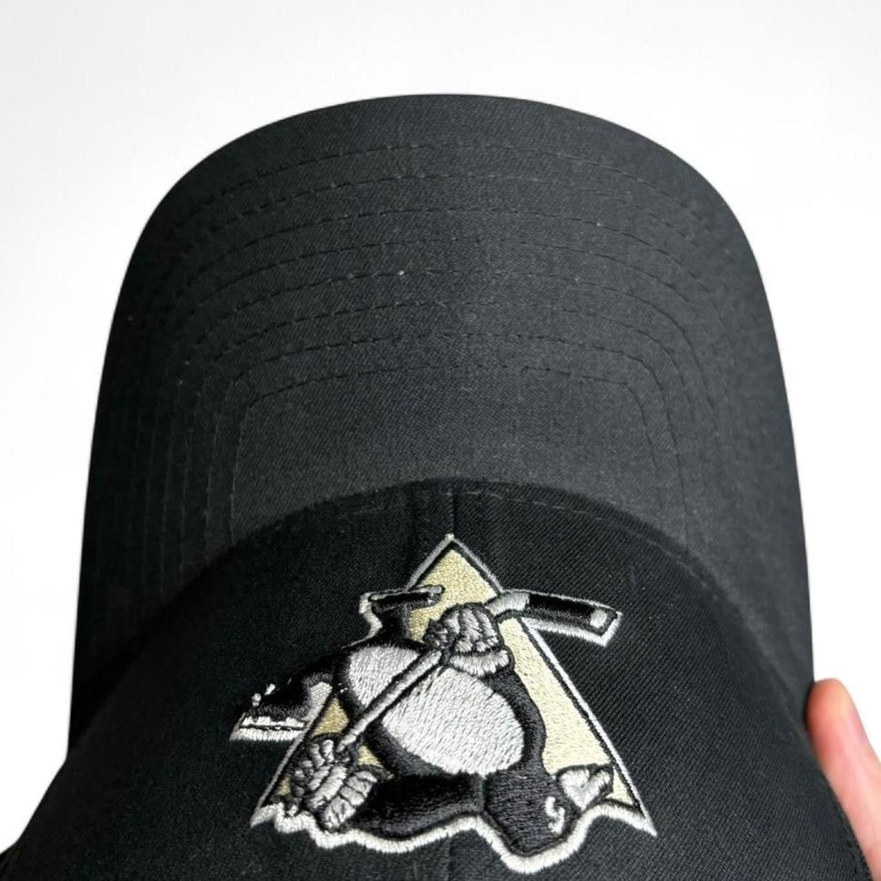 NHL × Vintage Vintage 00s Pittsburgh Penguins Black Fitted Hockey Hat Size ONE SIZE - 2 Thumbnail