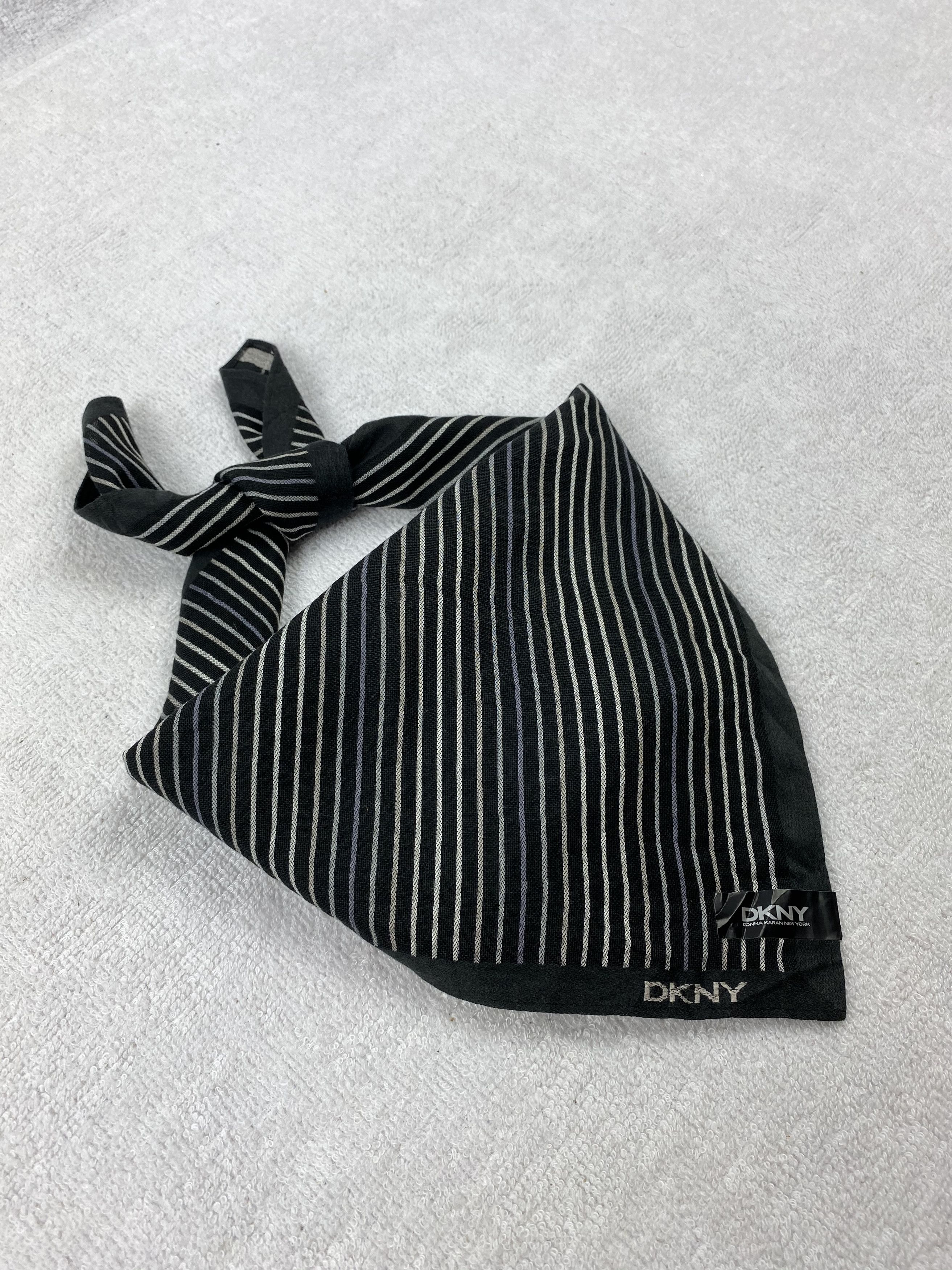 DKNY DKNY Handkerchief / Bandana / Neckerchief Size ONE SIZE - 1 Thumbnail