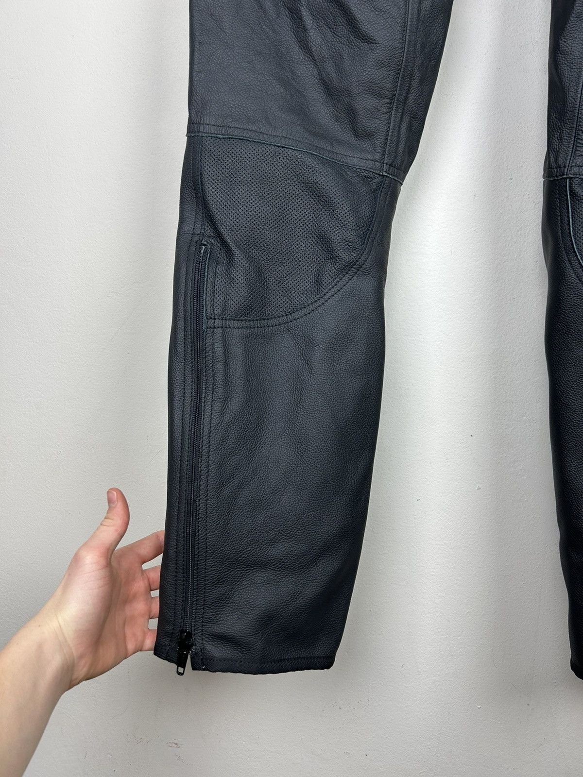 Dainese Dainese Leather Suit Superbike Jacket & Pants Size US L / EU 52-54 / 3 - 22 Thumbnail