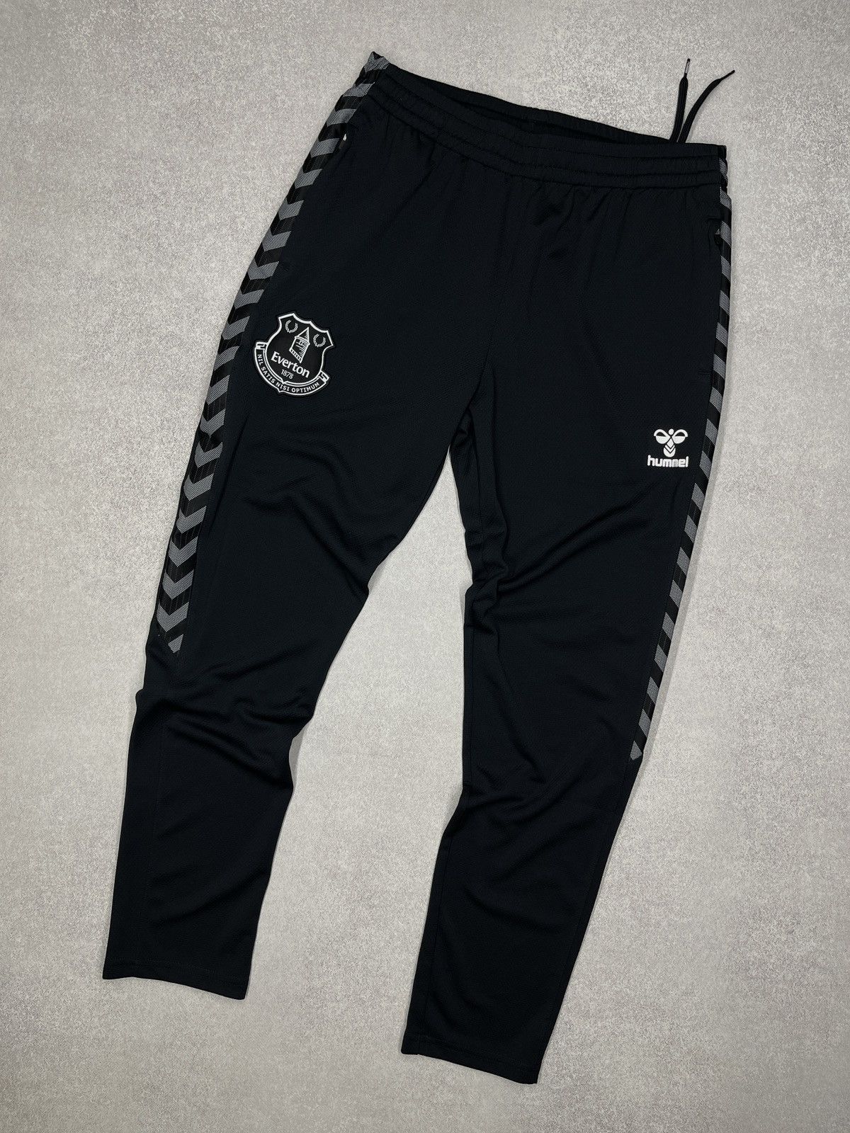 Hummel Mens Hummel Everton Football Sweatpants Black Soccer Size M Size US 32 / EU 48 - 1 Thumbnail