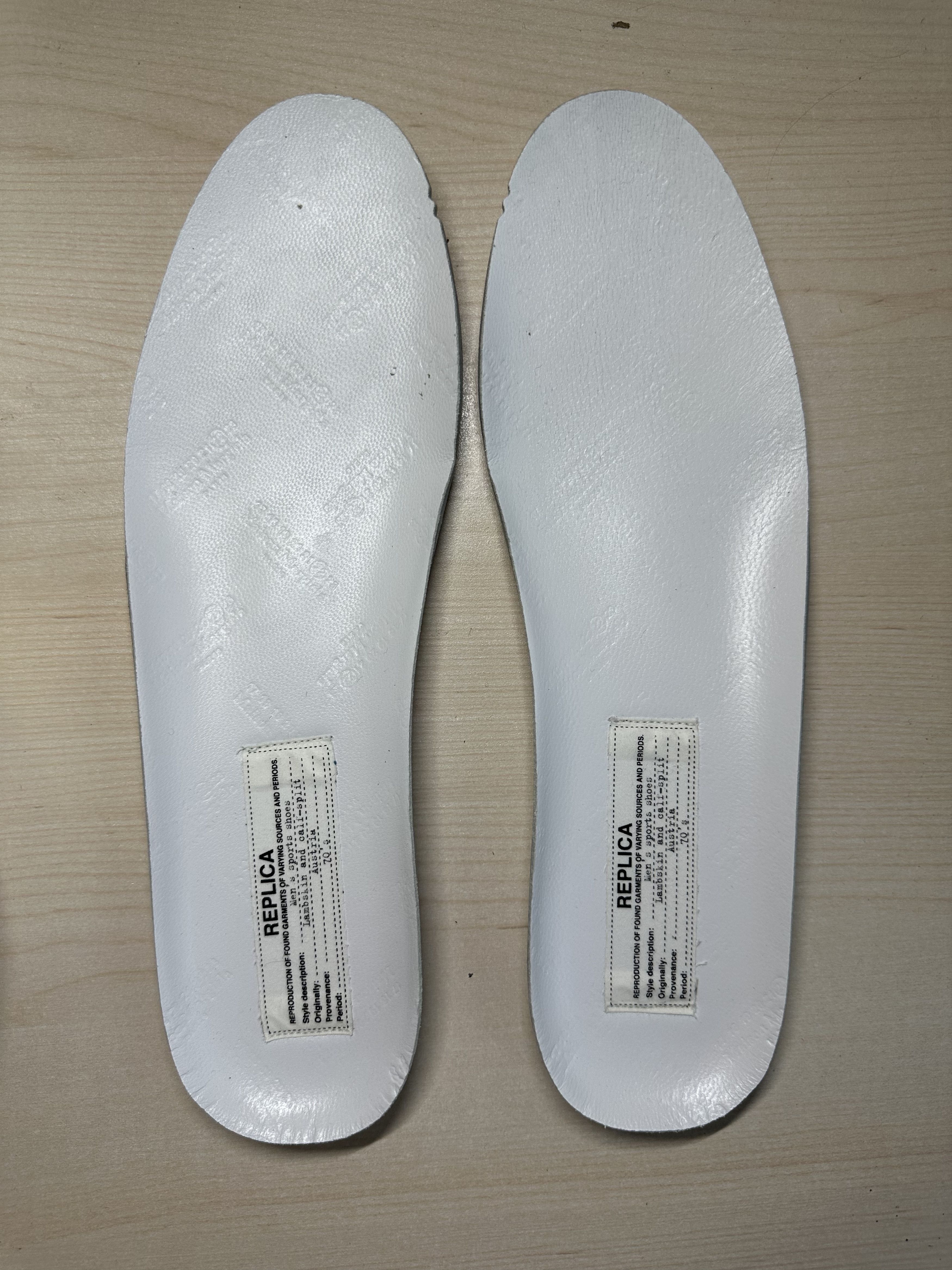 Maison Margiela Maison Margiela Gats Blue Iridescent Size US 9 / EU 42 - 16 Thumbnail