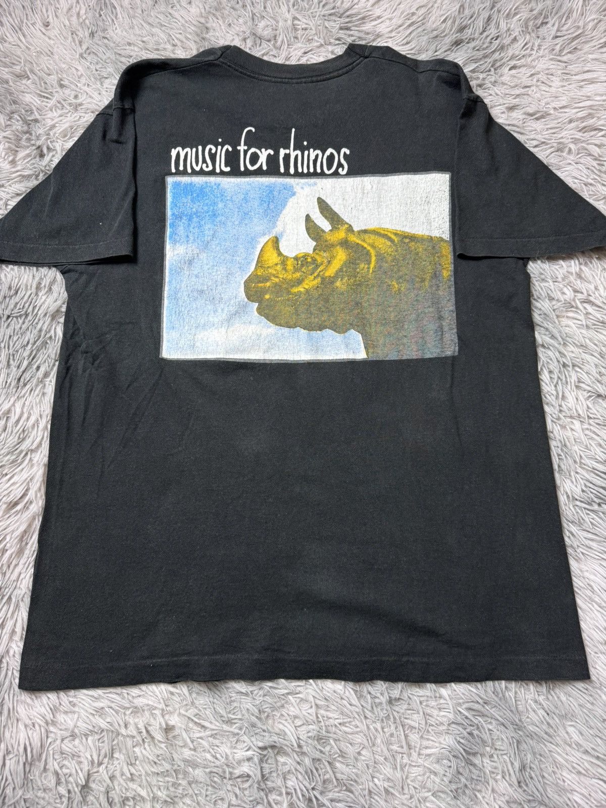 Vintage Vintage Pearl Jam Music For Rhinos 90’s Size US XL / EU 56 / 4 - 6 Thumbnail