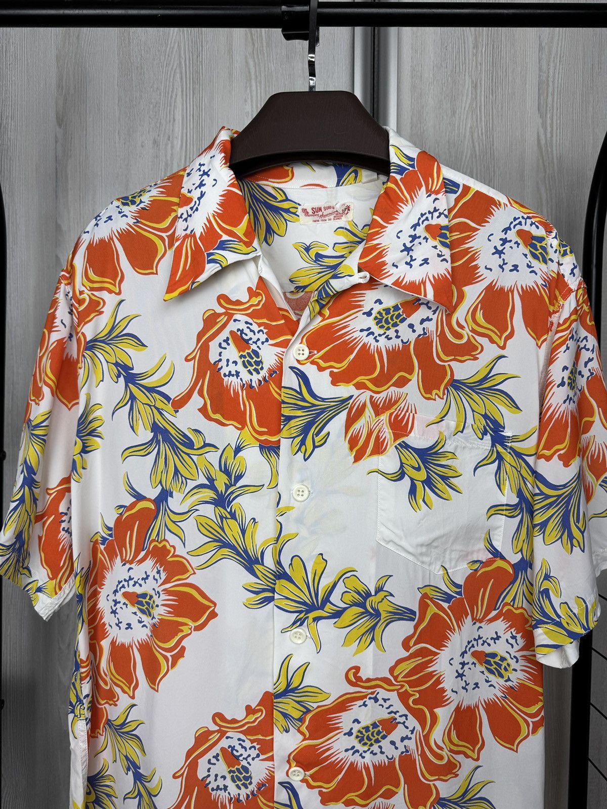 Sun Surf SUN SURF 2020 HAWAIIAN SHIRT SS38315 "NIGHT BLOOMING CEREUS" Size US XL / EU 56 / 4 - 3 Thumbnail