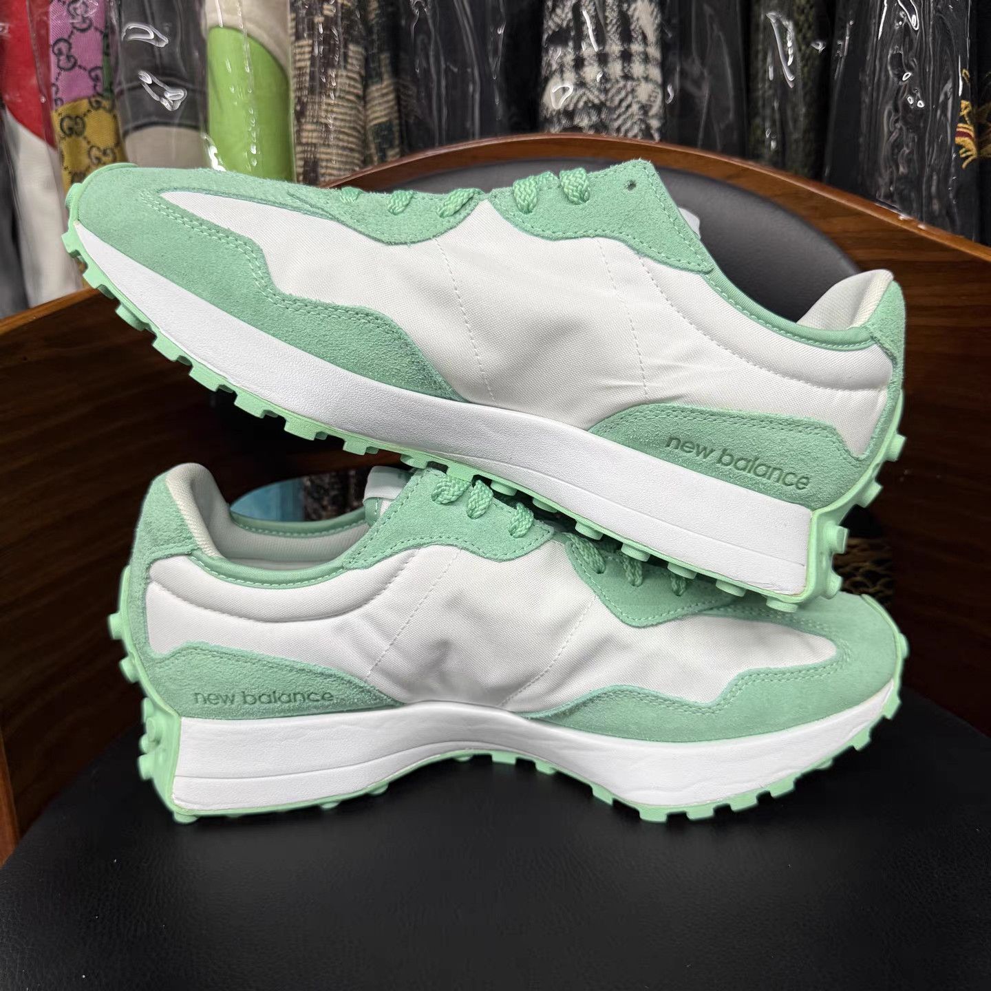 New Balance New Balance 327 Sneakers K15 Size US 11 / EU 44 - 7 Thumbnail