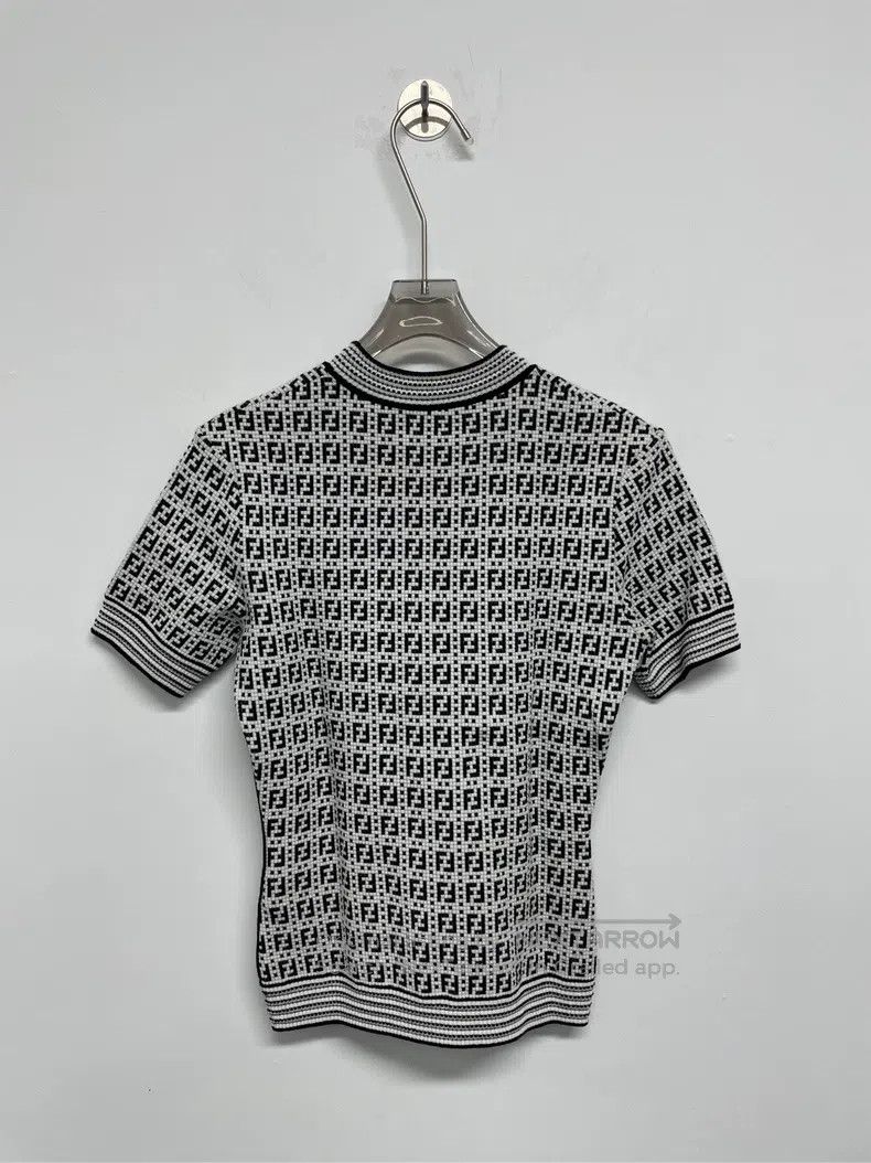 Fendi Fendi Monogram Printed Short-Sleeve T-Shirt Size XS / US 0-2 / IT 36-38 - 5 Thumbnail