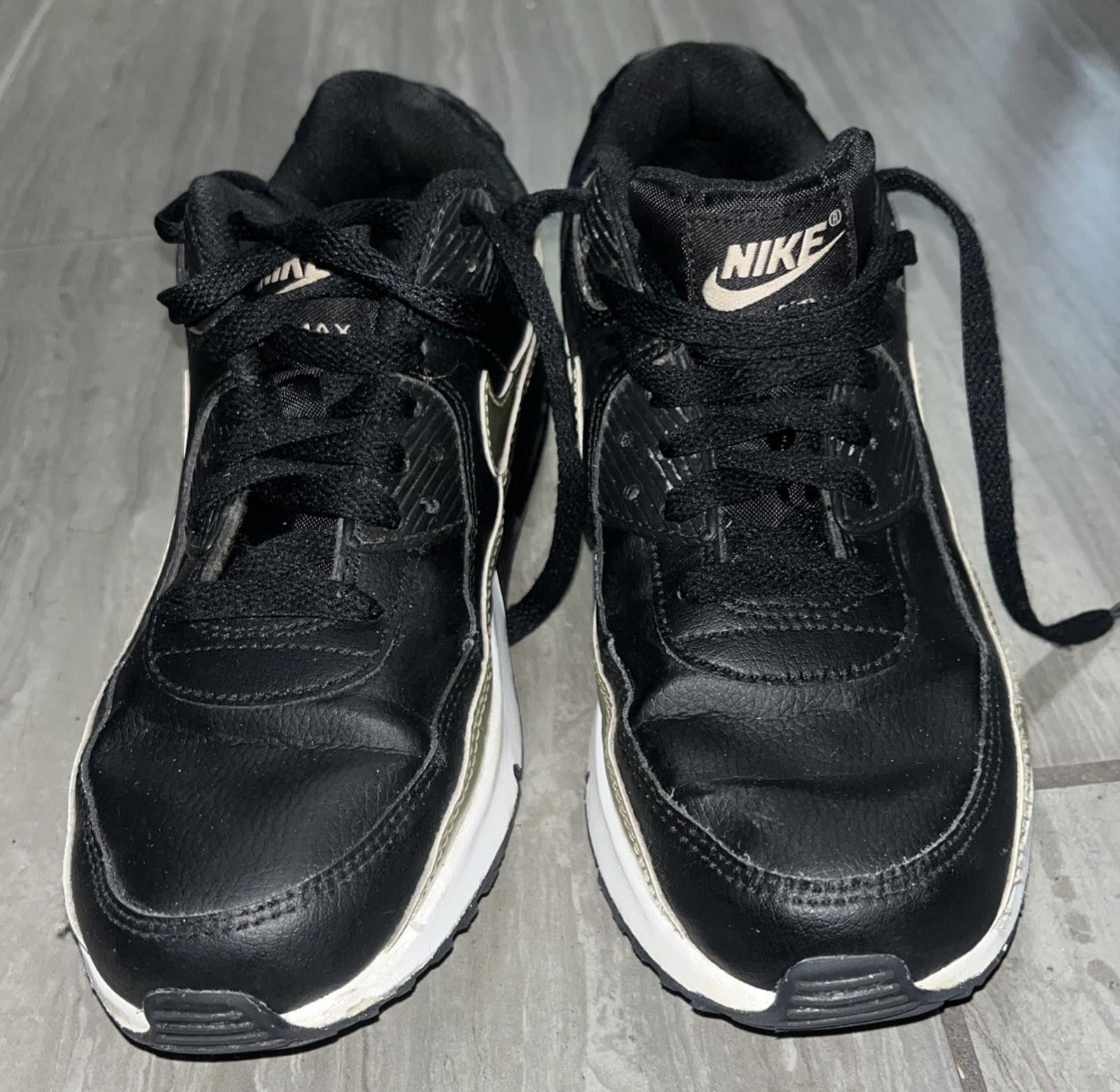 Nike Nike Air Max 90 LTR GS Black Gold CD6864 008- Size 6.5Y w 8 Size US 6.5 / EU 39-40 - 1 Thumbnail