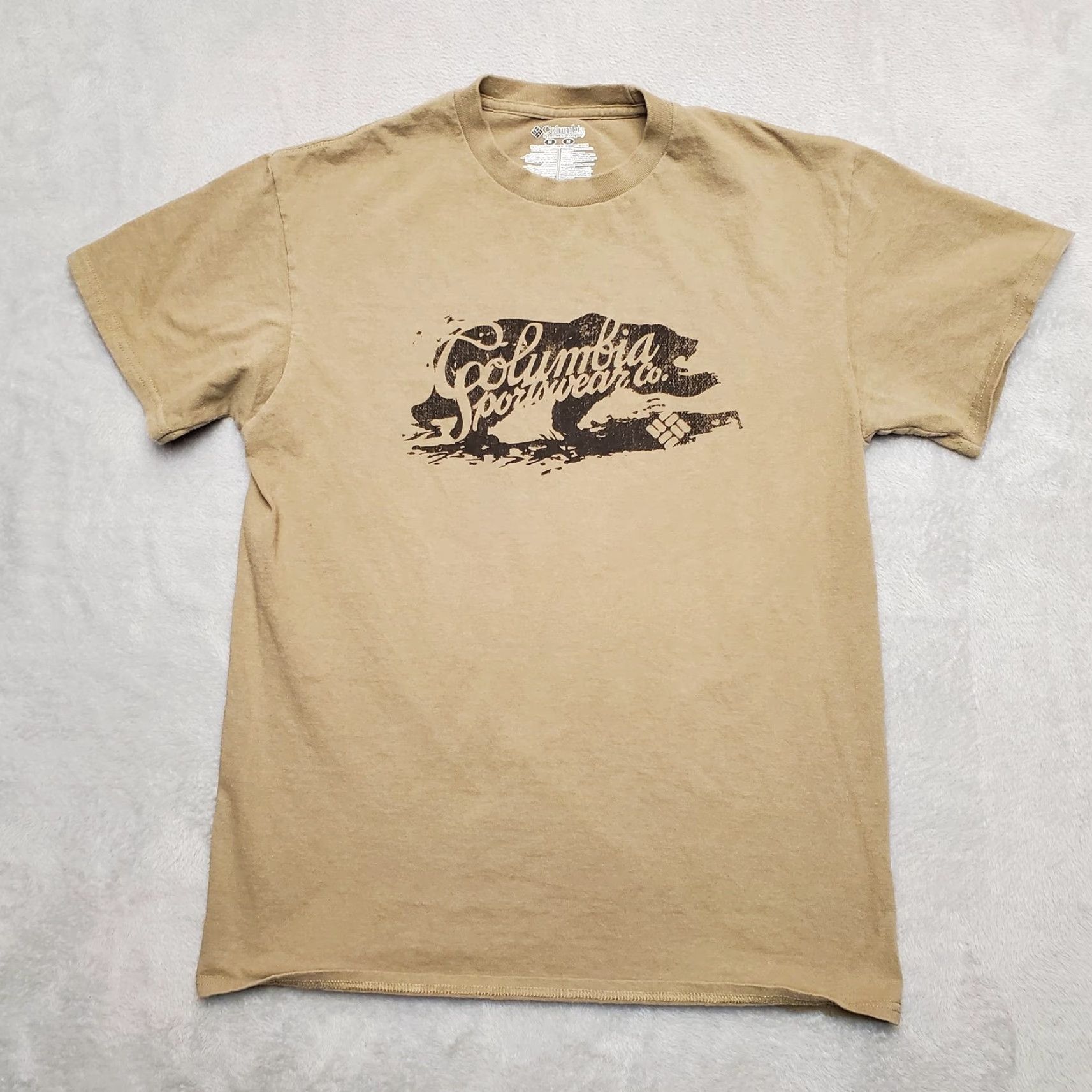Vintage VINTAGE/Columbia Shirt Mens Medium Beige Bear Short Sleeve 100% Cotton Crewneck Outdoor Size US M / EU 48-50 / 2 - 2 Thumbnail