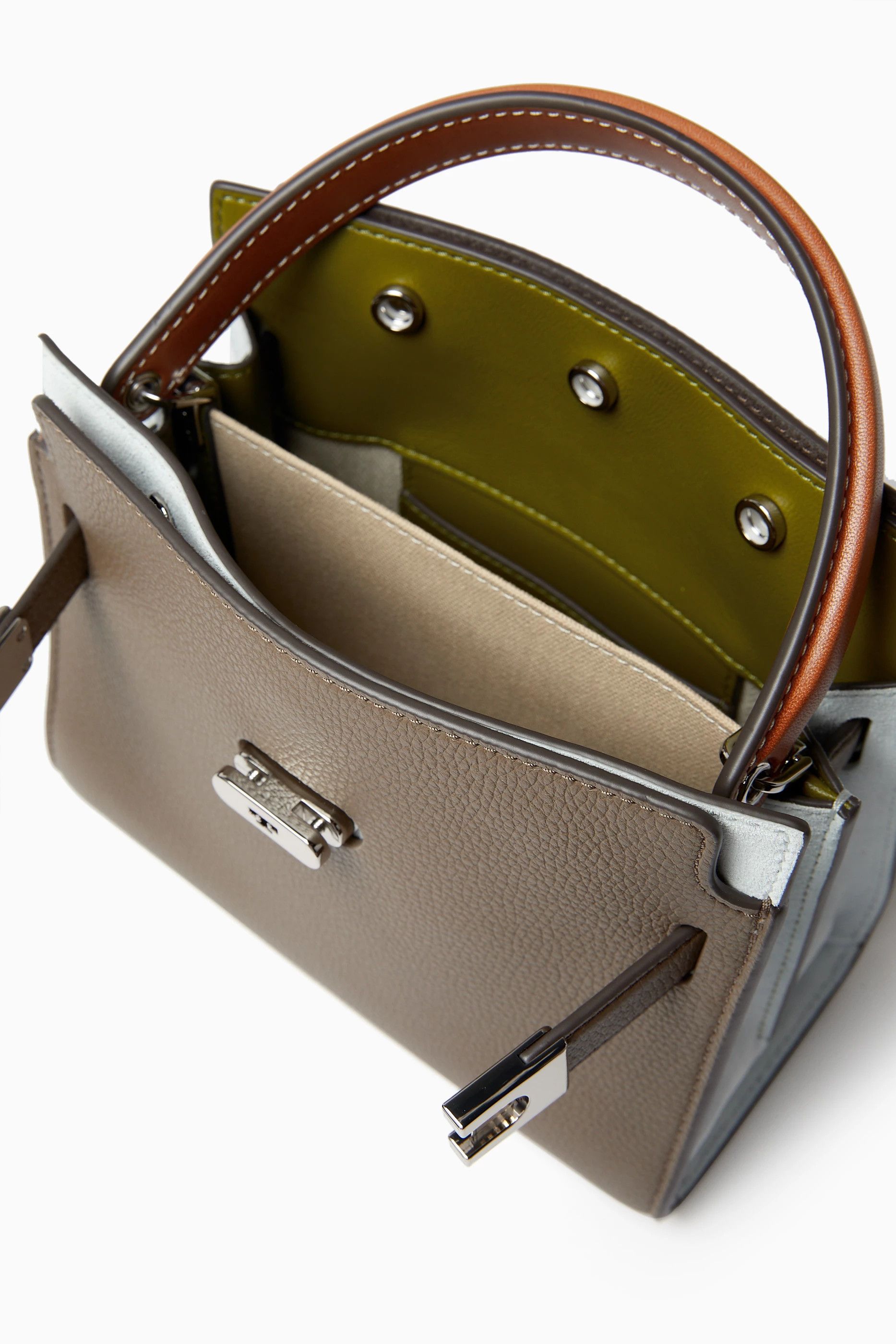 Tory Burch o1B3y1r0526 Size: OS / Matelassé Nappa Leather Shoulder Bag Size ONE SIZE - 4 Thumbnail