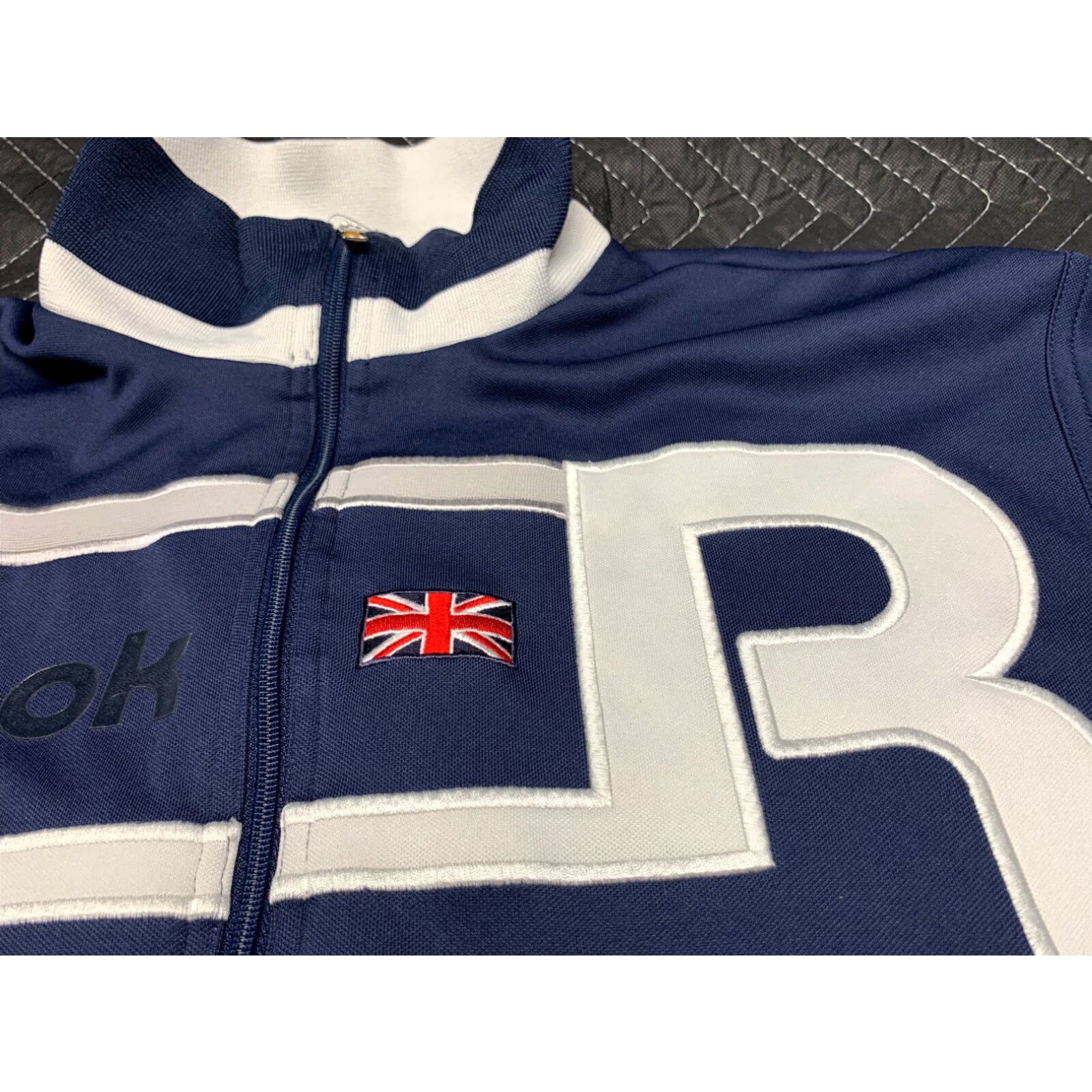 Reebok VINTAGE Reebok Classic Track Jacket British Flag Short Sleeve Full Zip Blue Mens Large Size US 33 - 5 Thumbnail